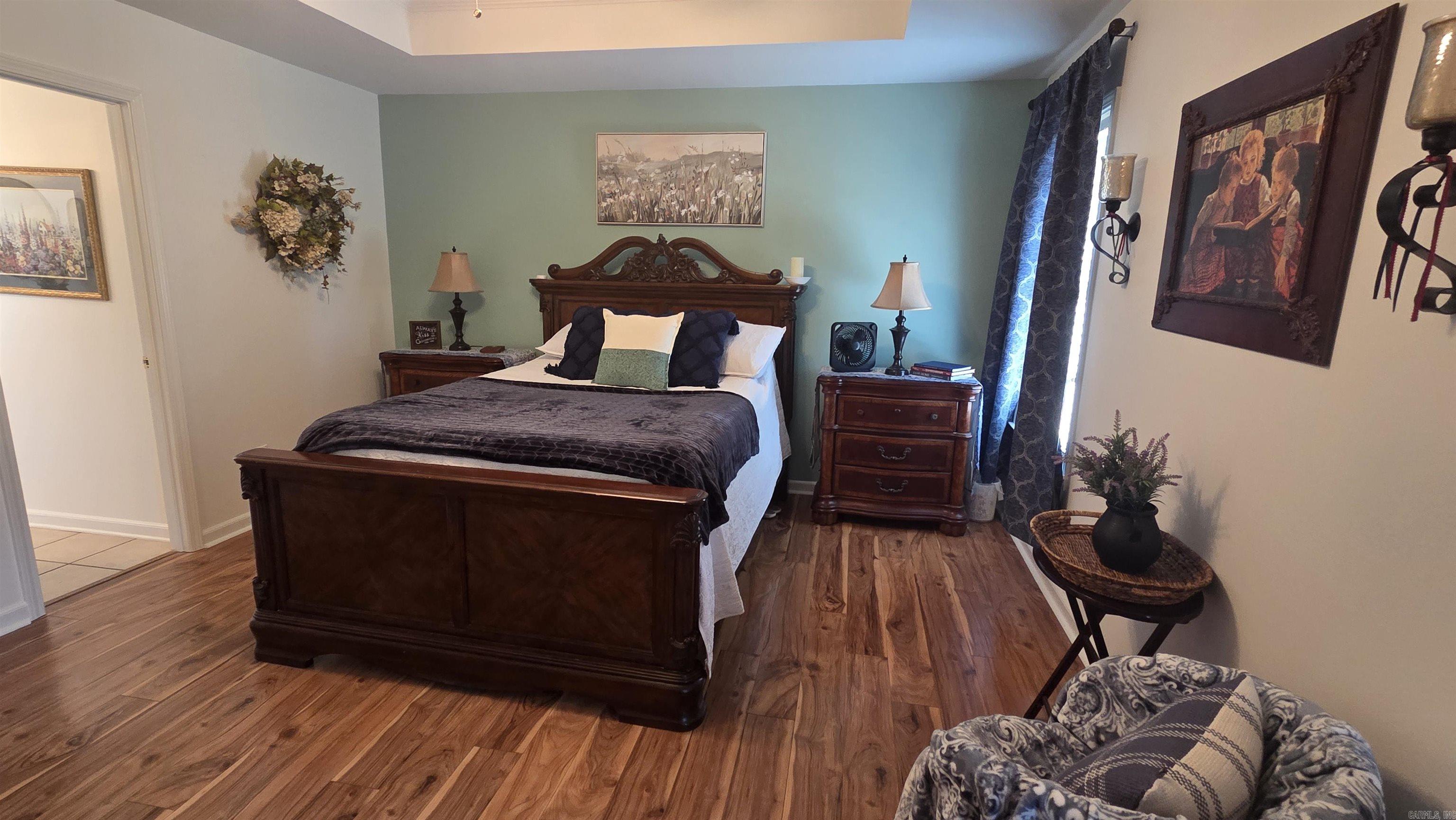 WOODBRIDGE - Residential