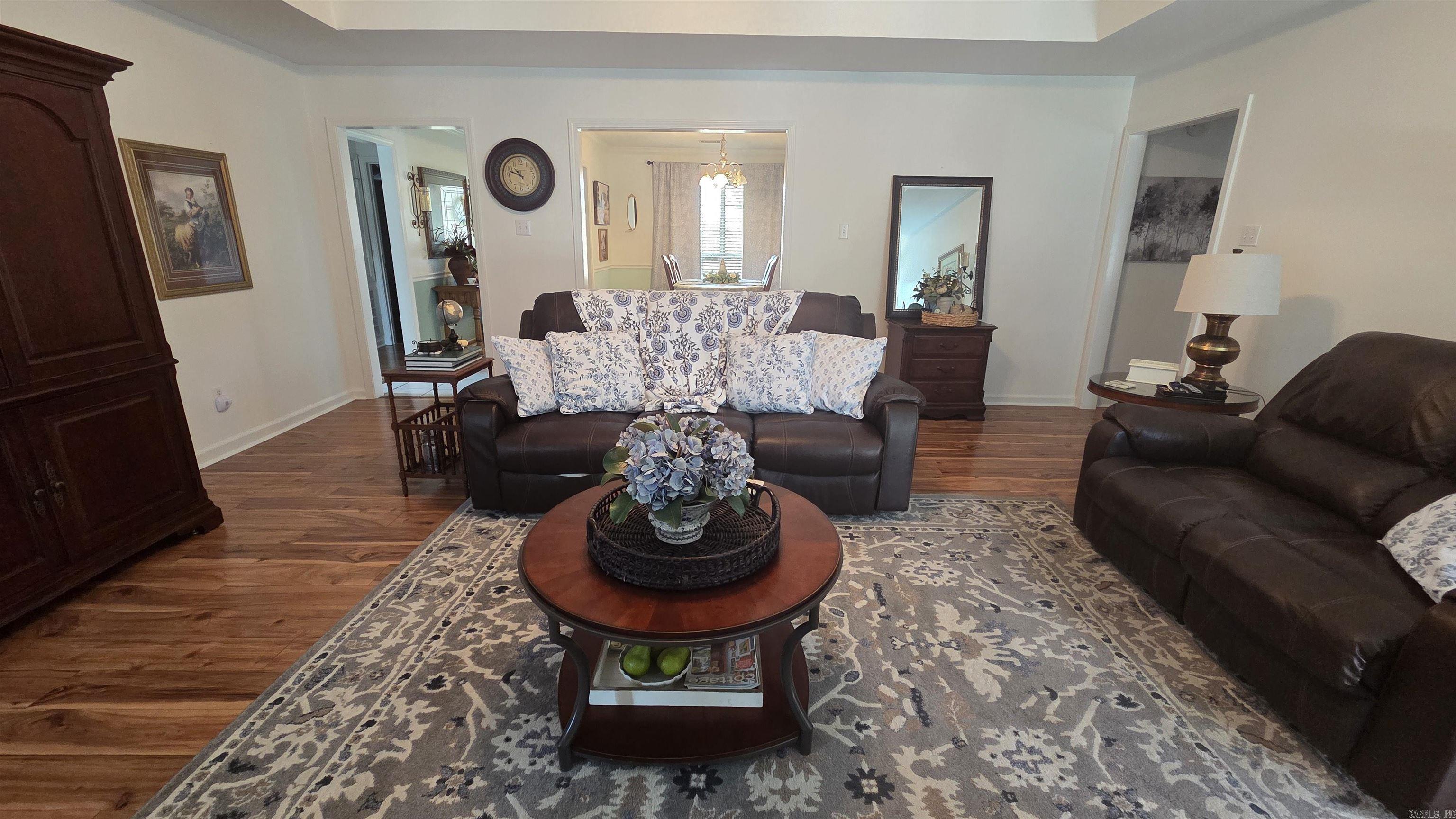 WOODBRIDGE - Residential