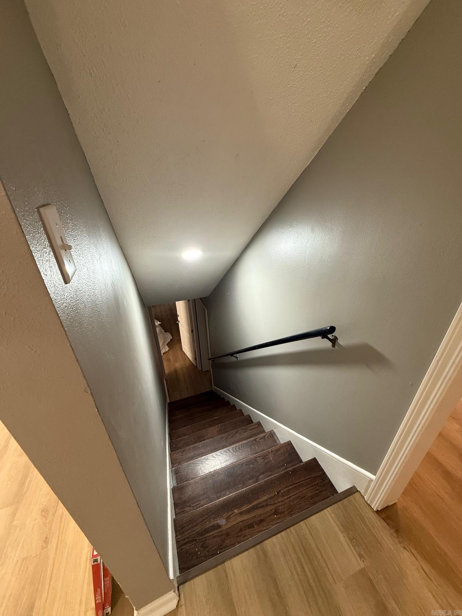 INDIAN HILLS - Residential