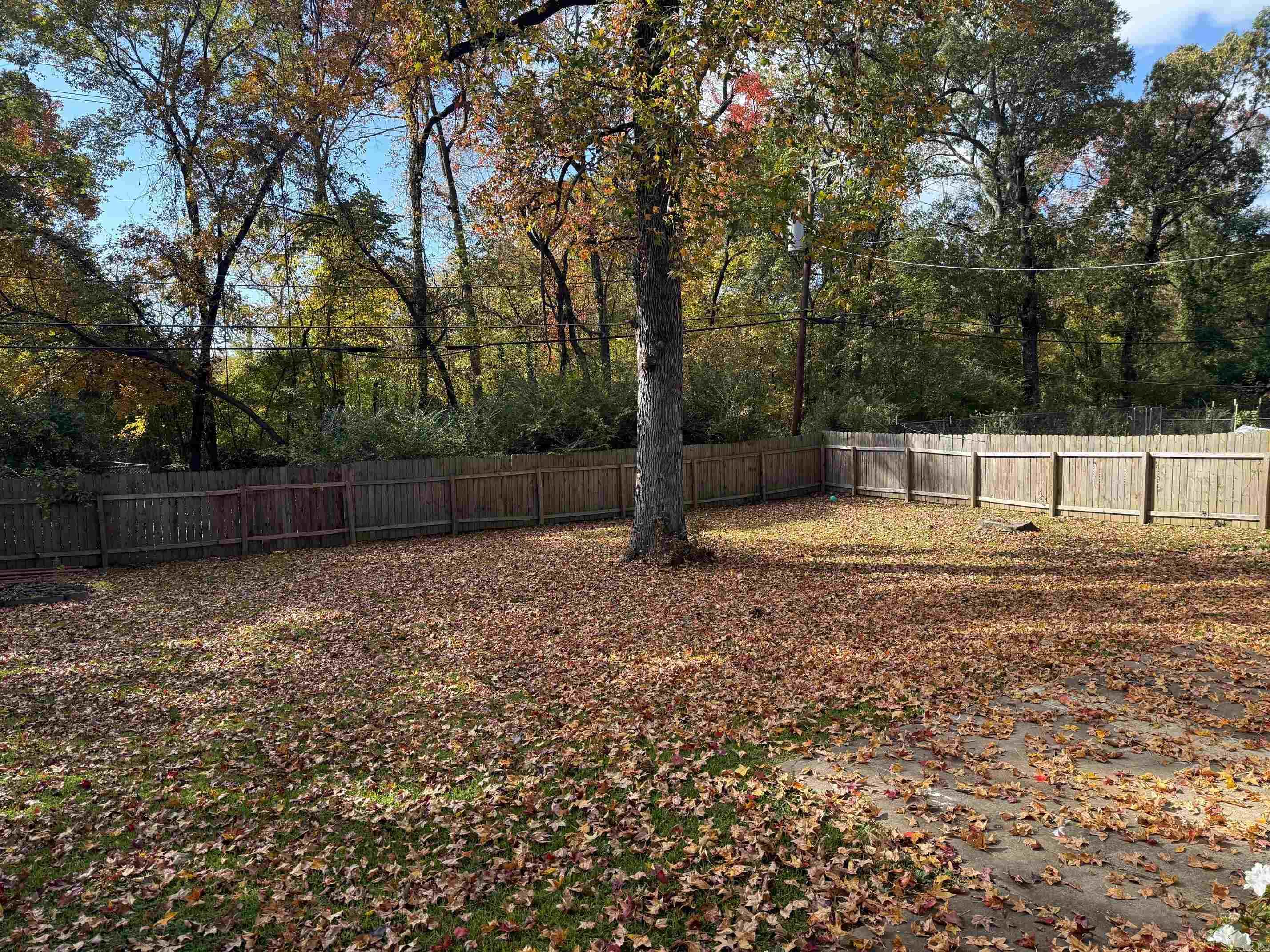 INDIAN HILLS - Residential