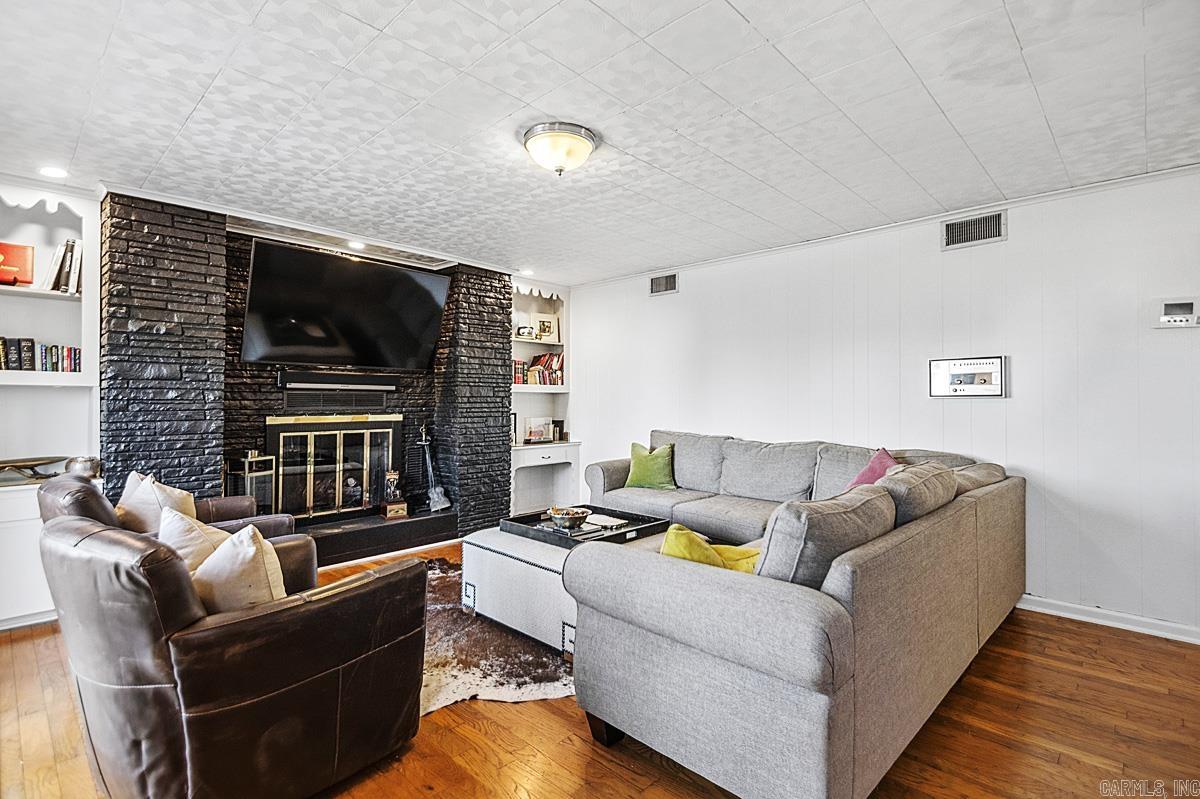 BUHLERS - Residential