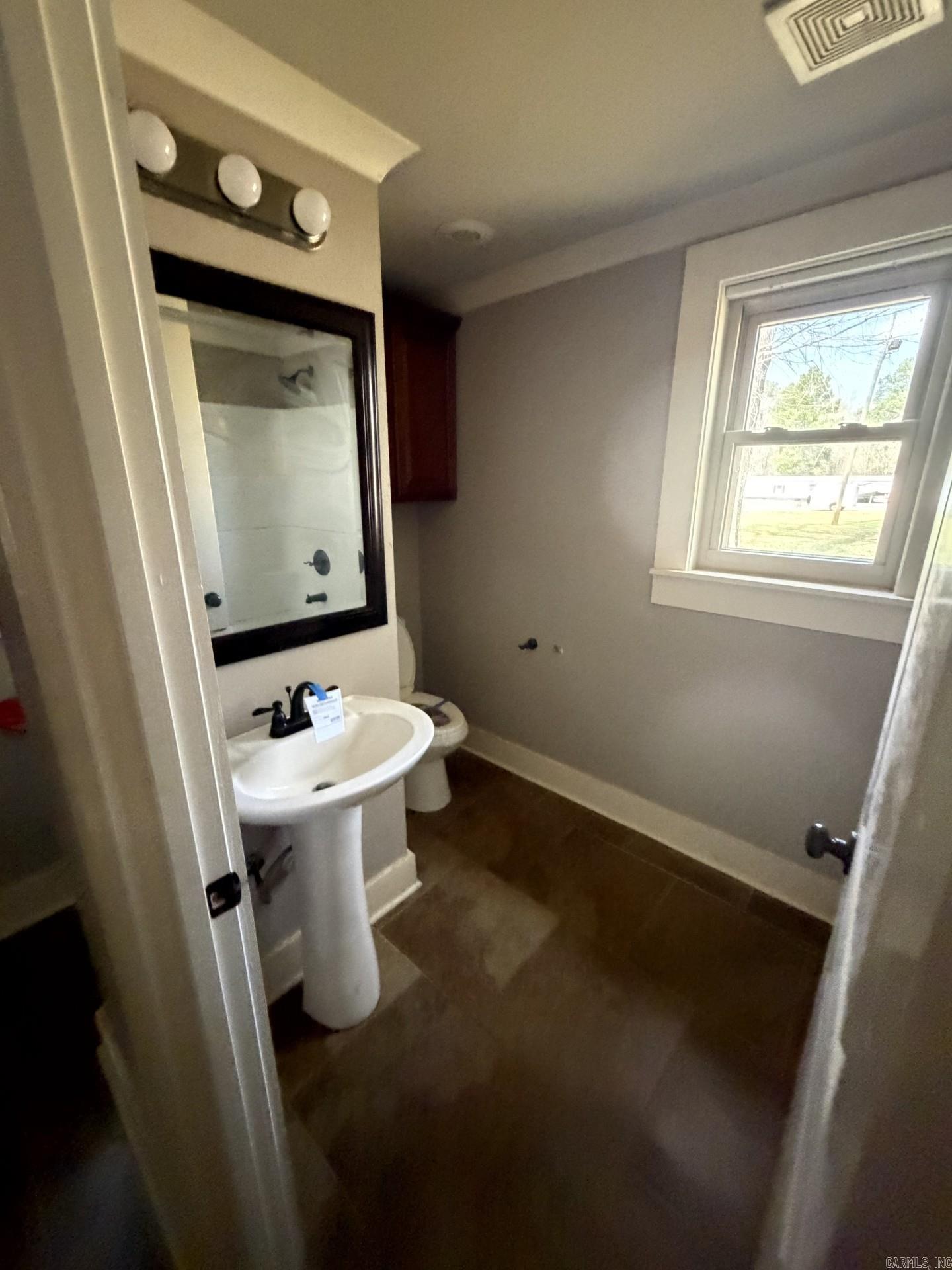 TOWN OF POYEN - Residential