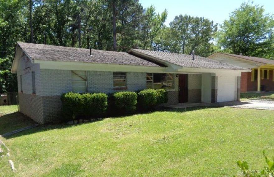 One story Brick and frame home on a level lot. Fenced back yard. Formal Living Room and separate den. Some remodeling has been done. But has not been finished. Agents see agent remarks for offer instructions.