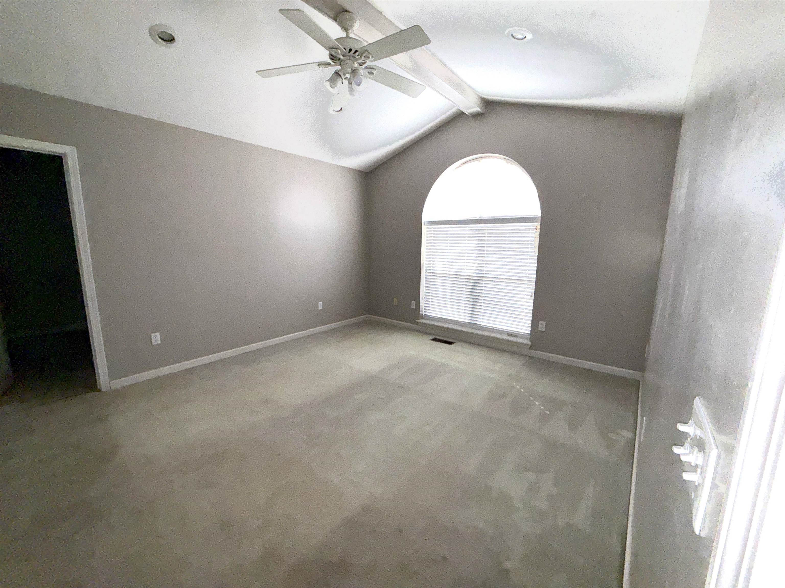 ASHLEY WOODS - Residential