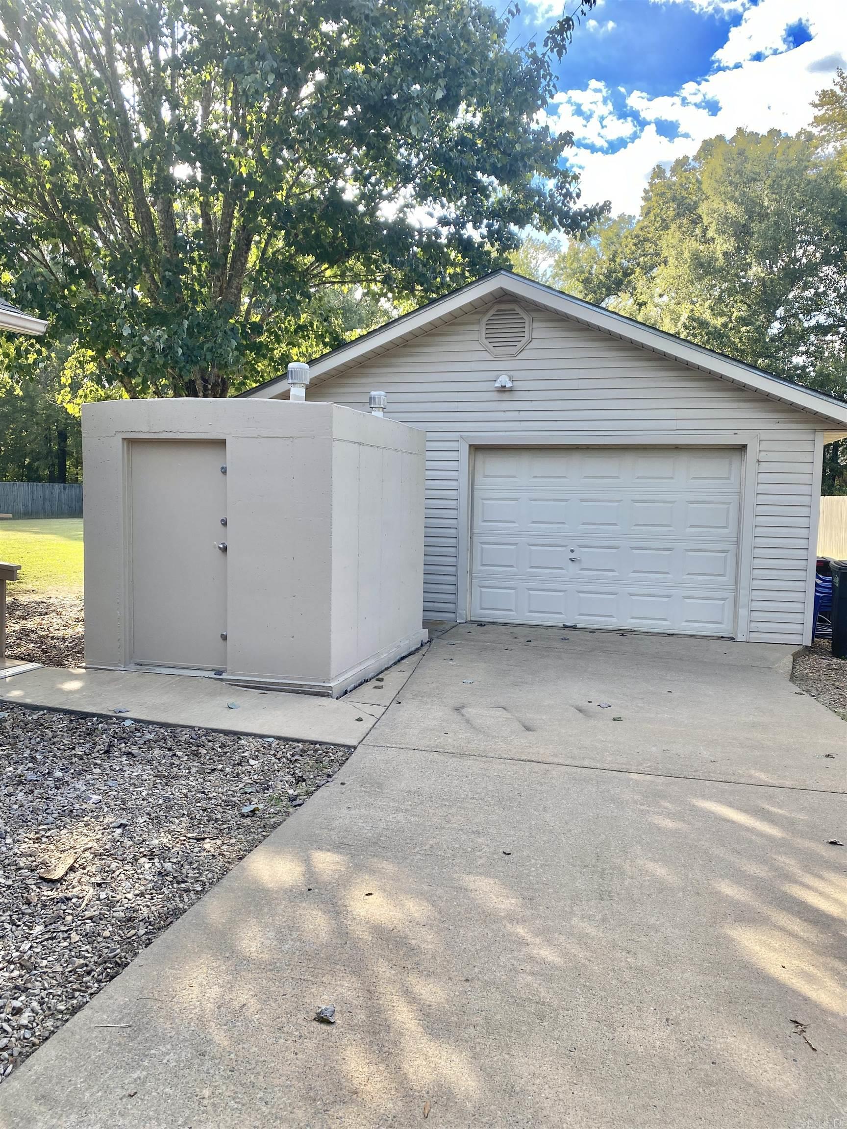 Simmons Place - Residential