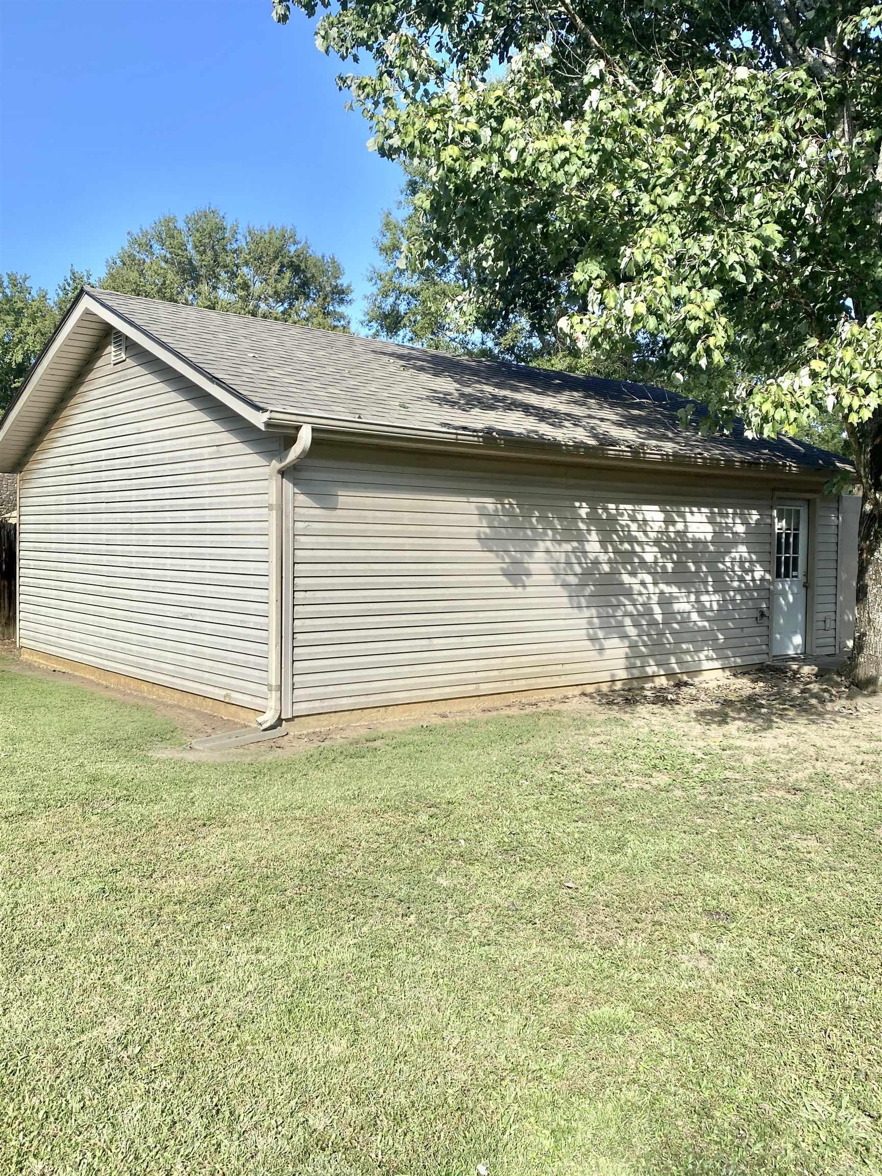 Simmons Place - Residential