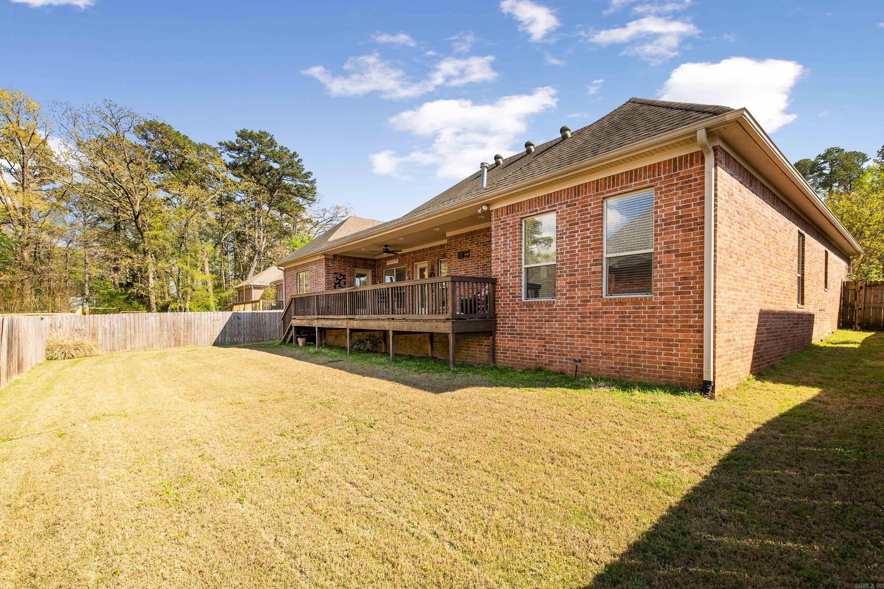 MADISON VALLEY - Residential