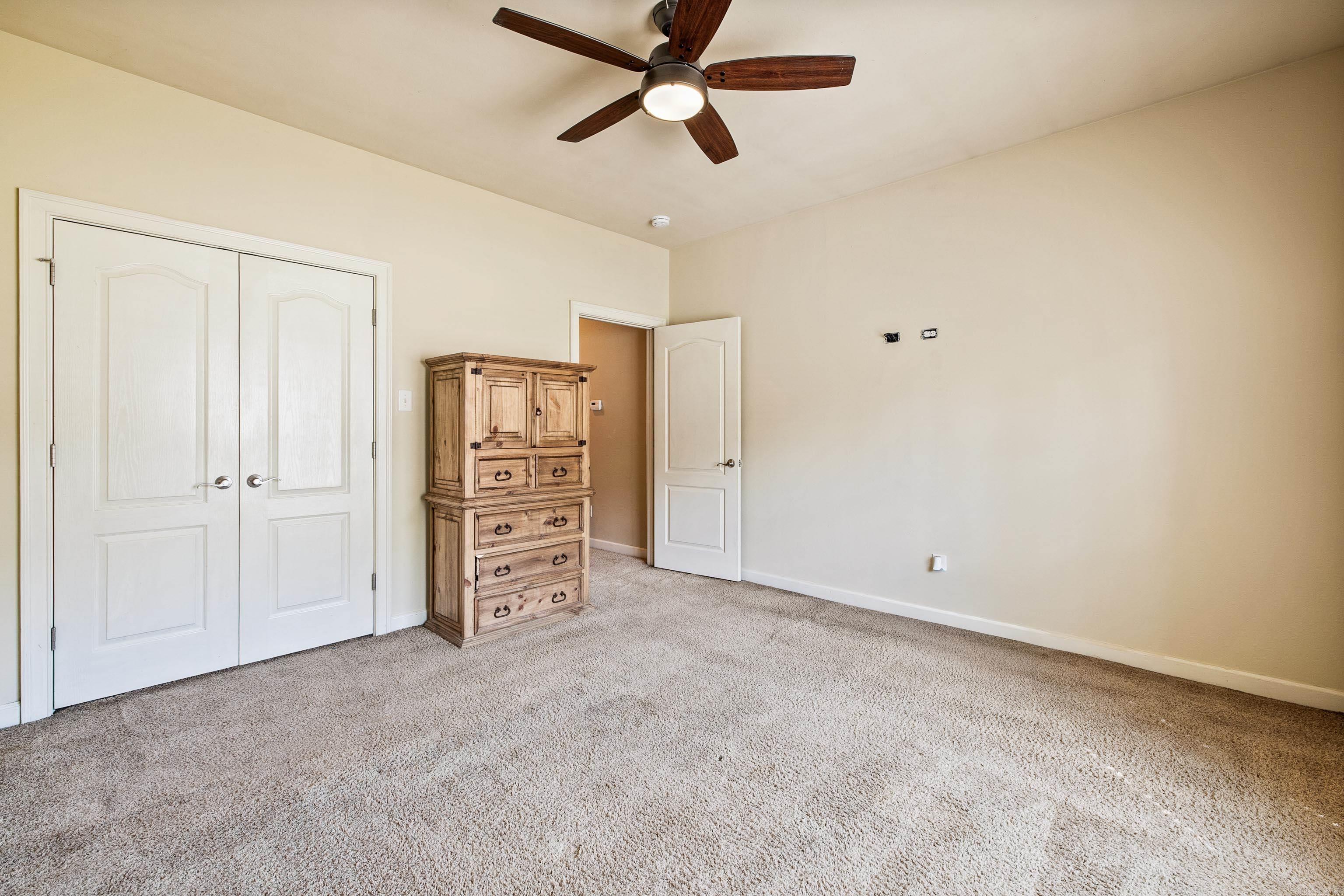 MADISON VALLEY - Residential