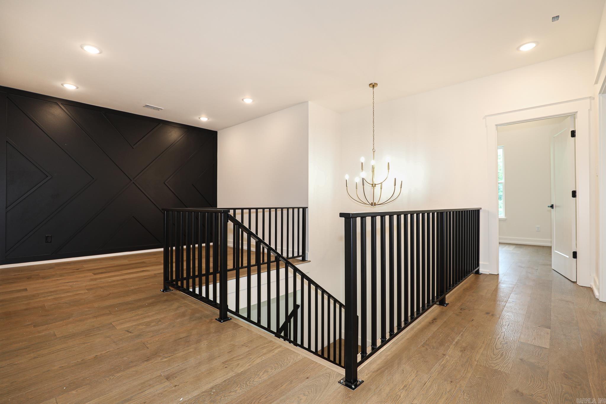 HAZEL OAK - Residential
