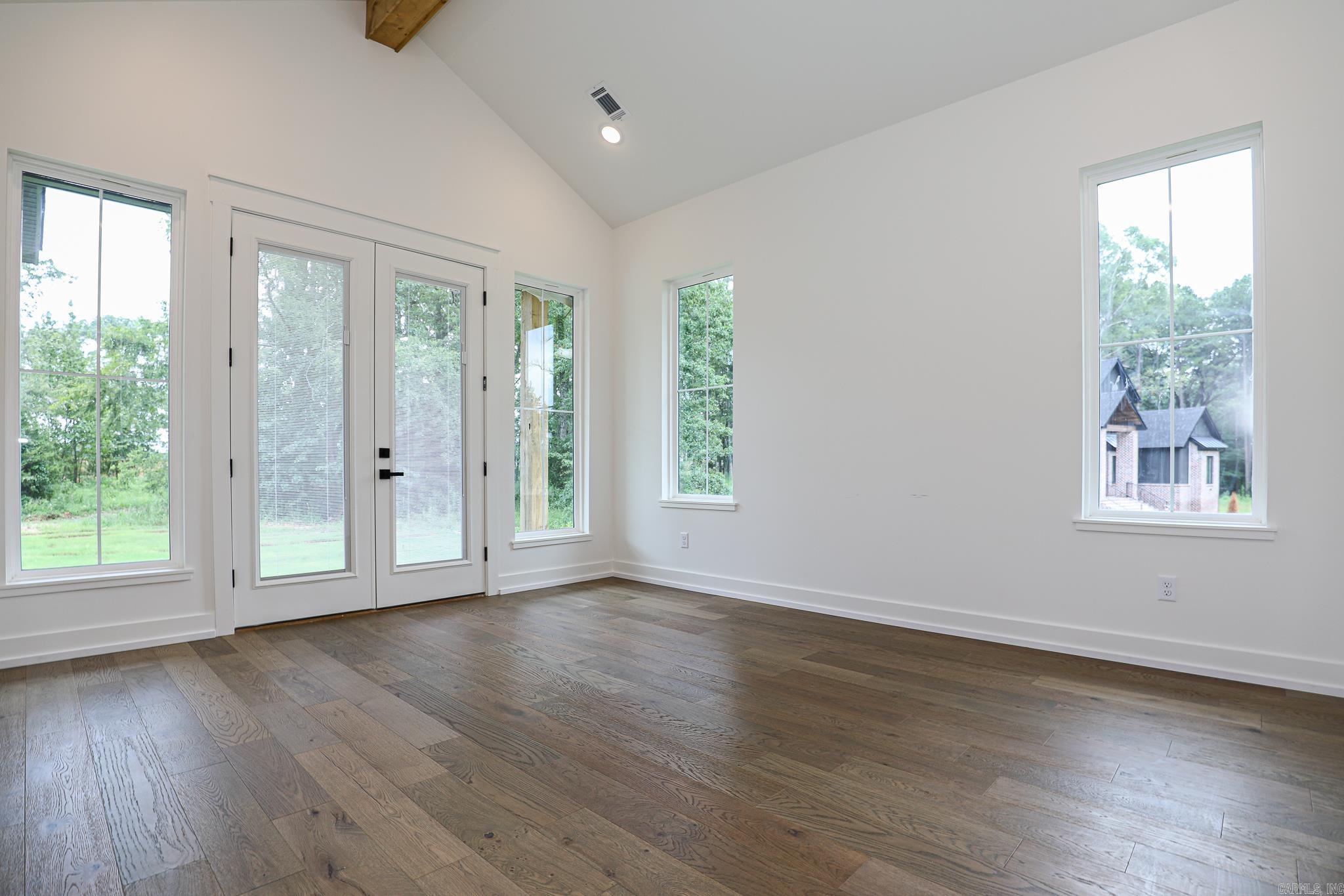 HAZEL OAK - Residential