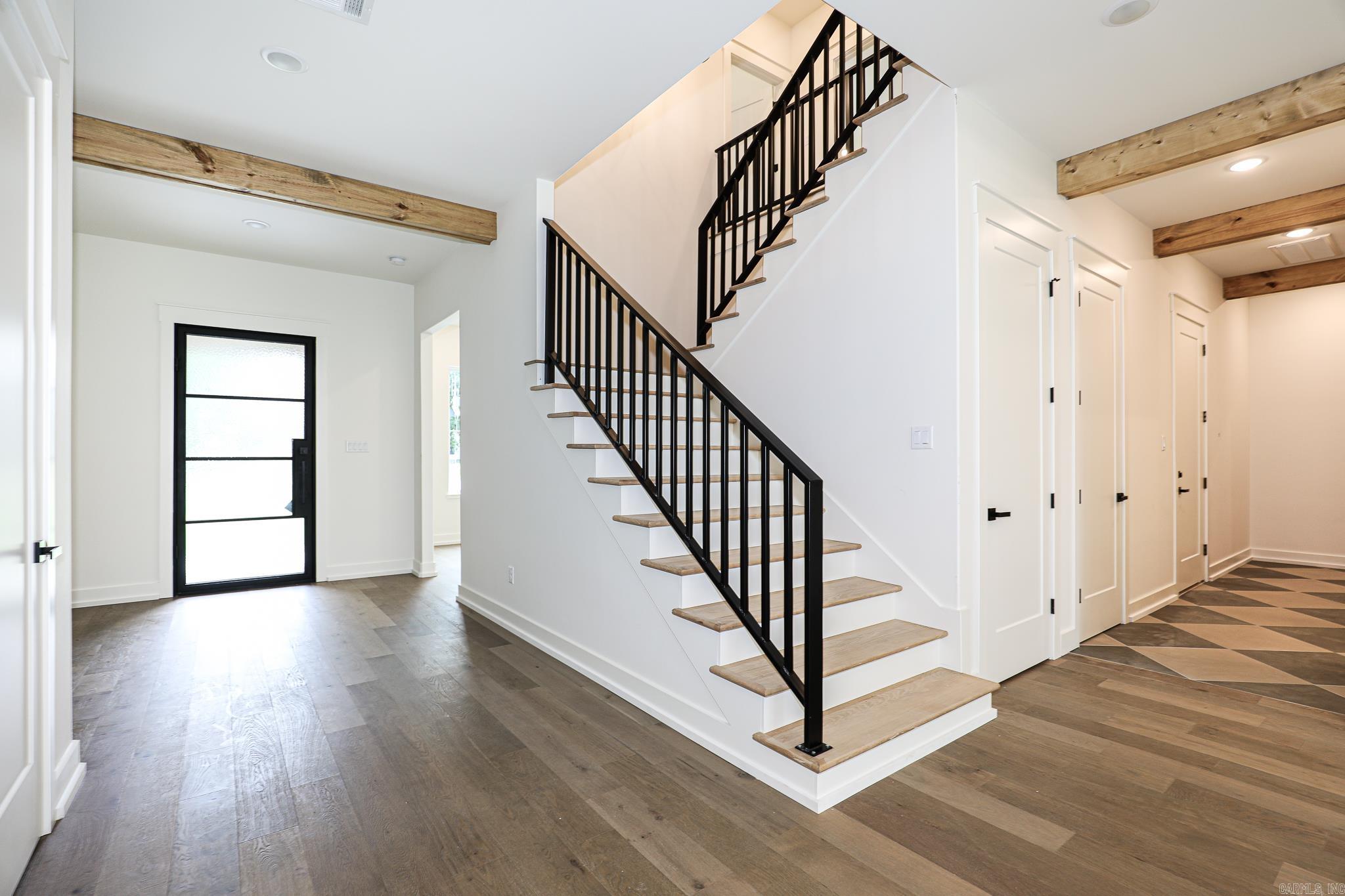 HAZEL OAK - Residential
