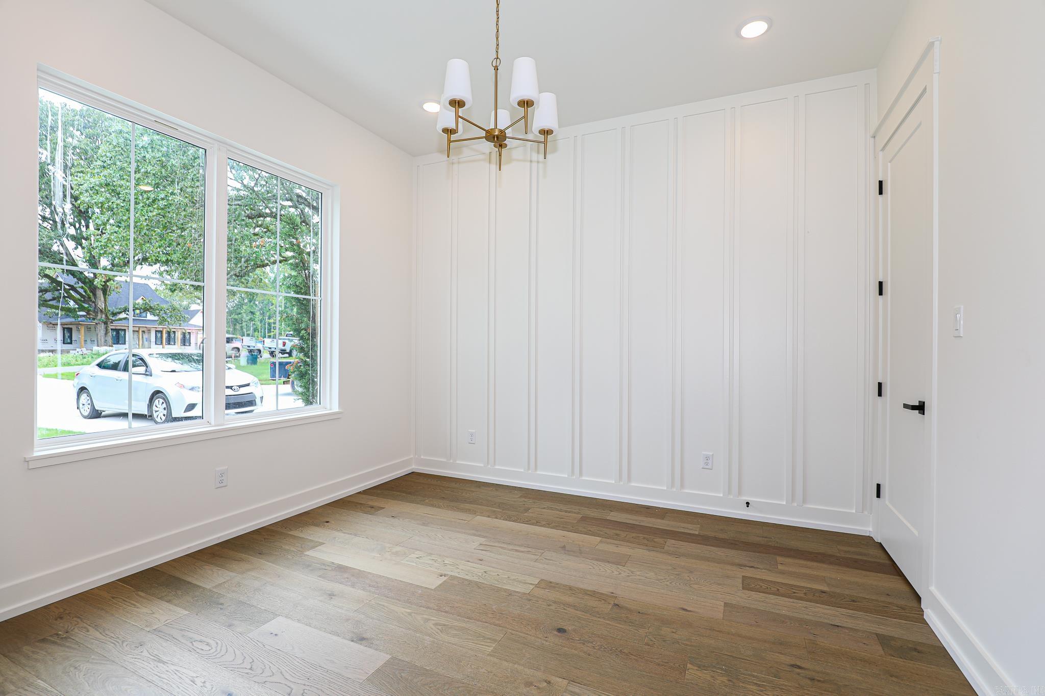 HAZEL OAK - Residential