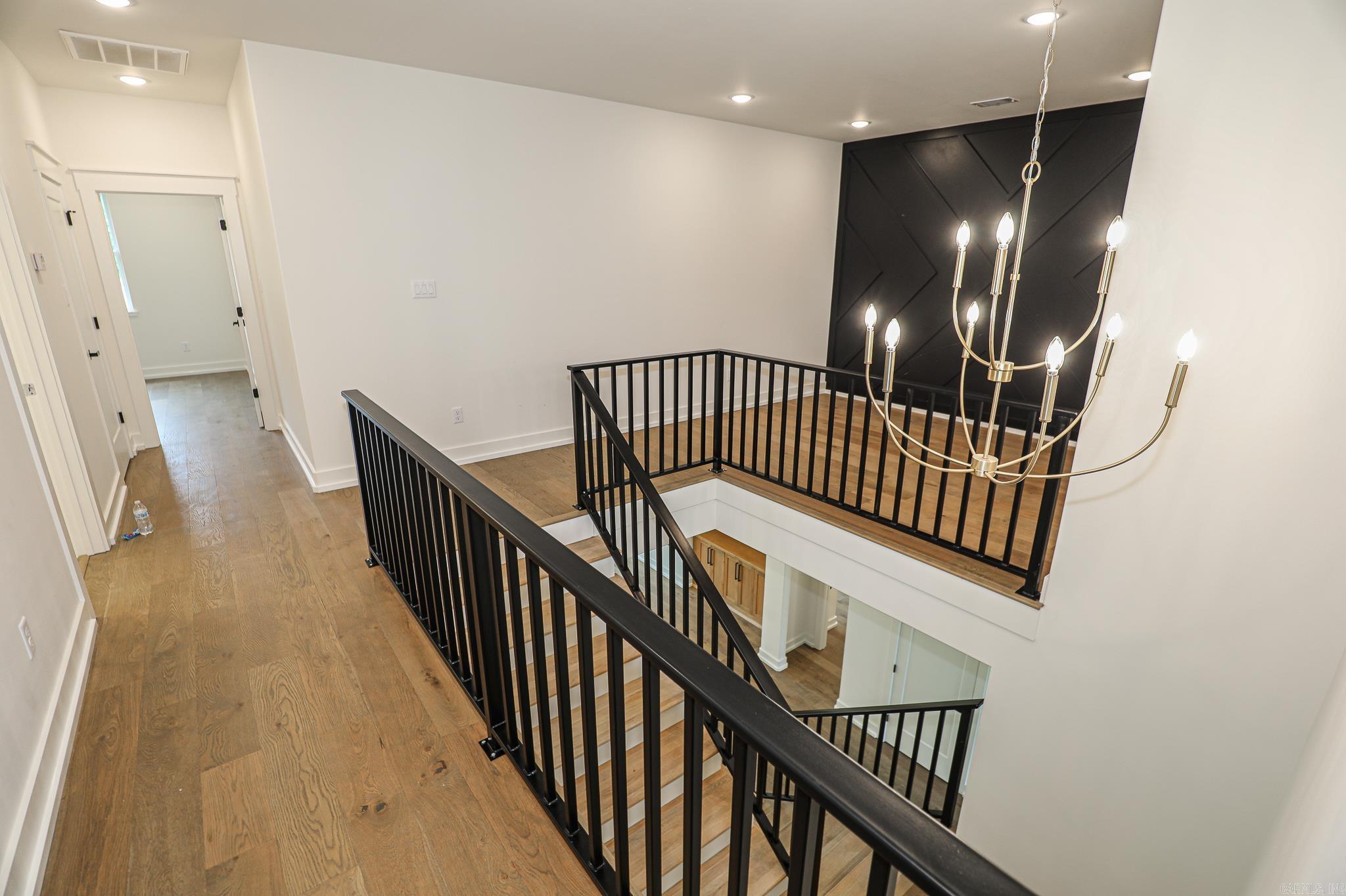 HAZEL OAK - Residential
