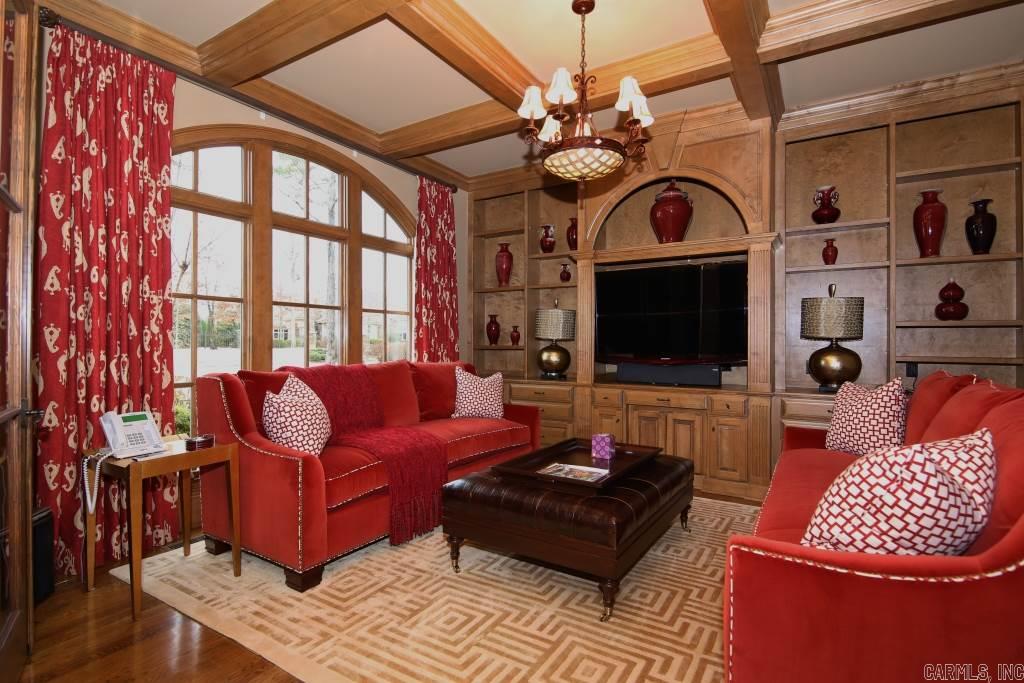 CHENAL VALLEY SOLOGNE CIRCLE - Residential