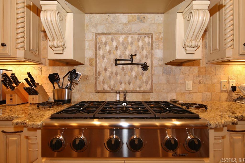 CHENAL VALLEY SOLOGNE CIRCLE - Residential