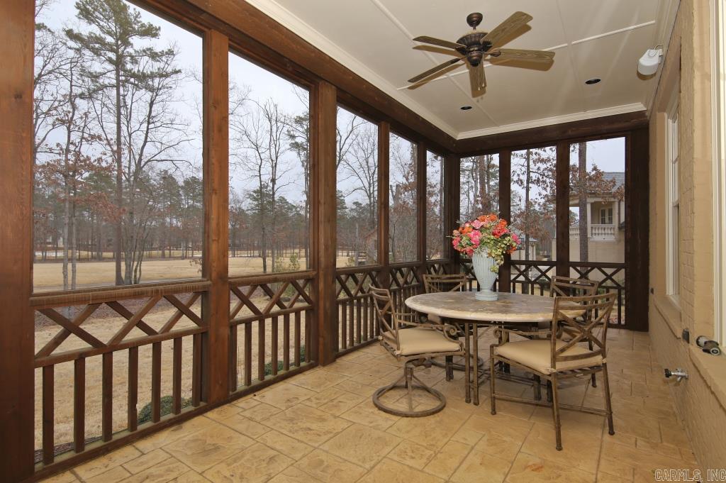 CHENAL VALLEY SOLOGNE CIRCLE - Residential