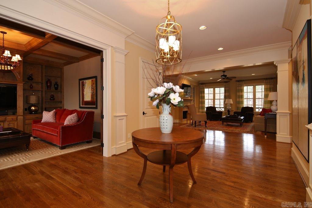 CHENAL VALLEY SOLOGNE CIRCLE - Residential