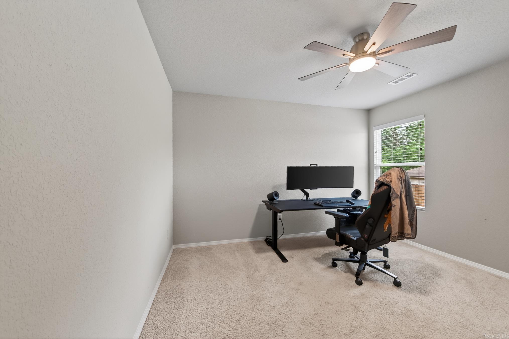 OAKLAND GROVE ESTATES - Residential