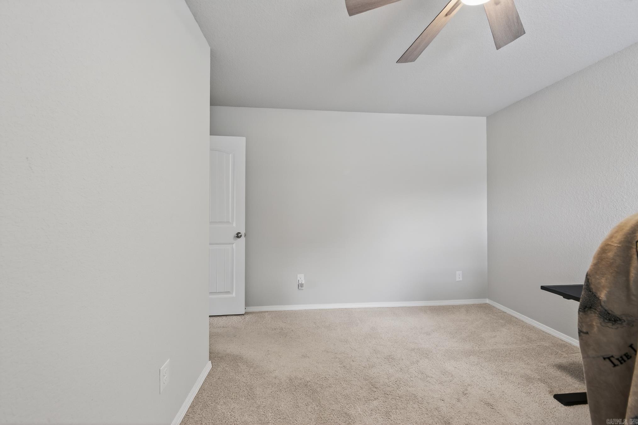 OAKLAND GROVE ESTATES - Residential