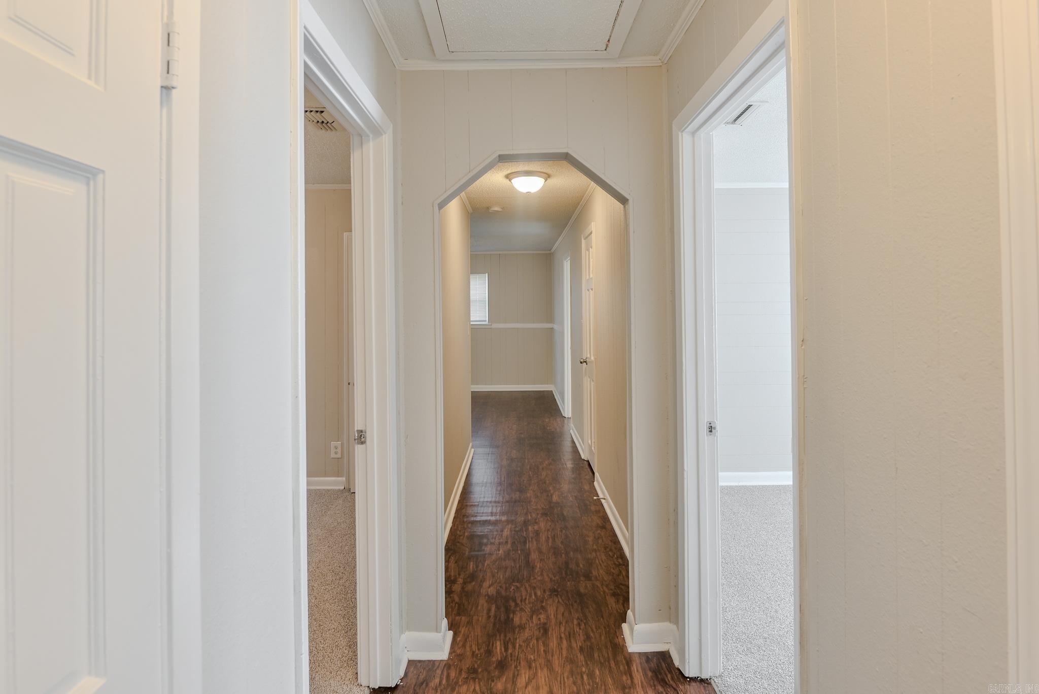 TROUTT - Residential