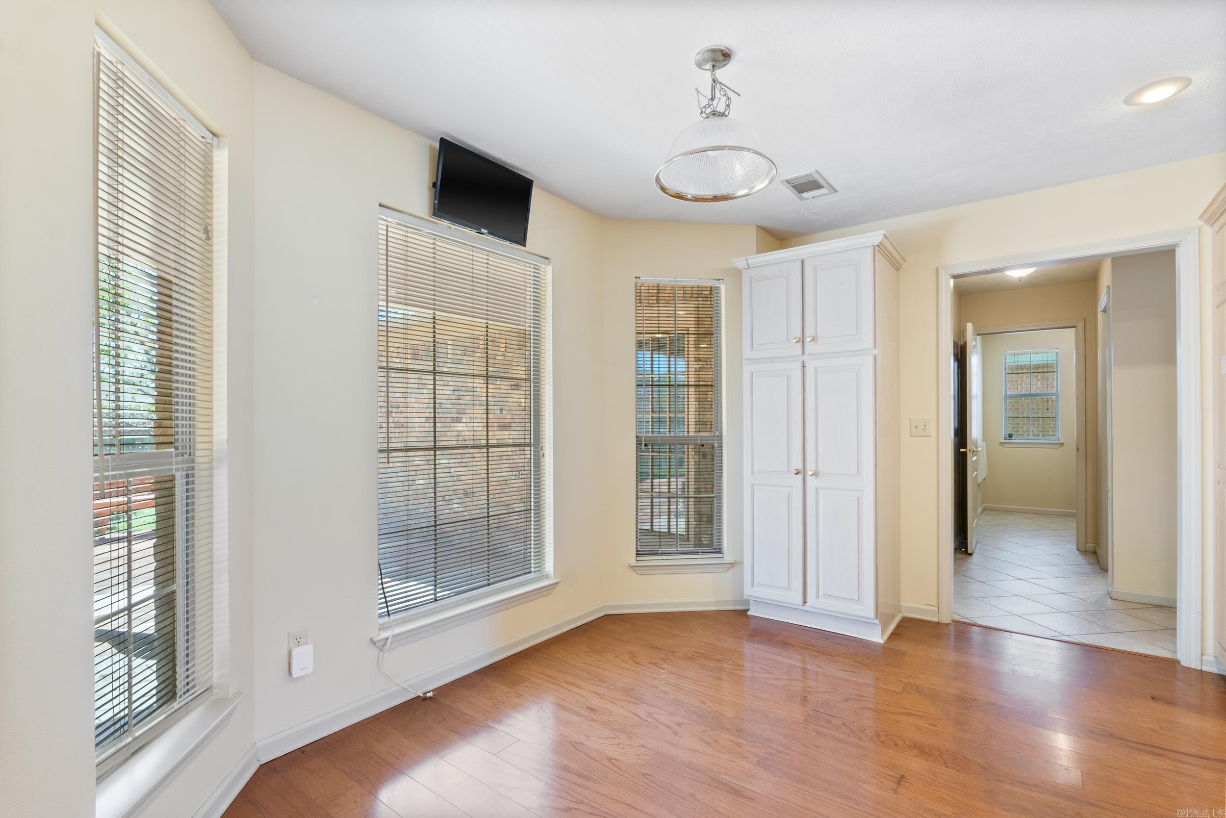 KROOKED KREEK - Residential