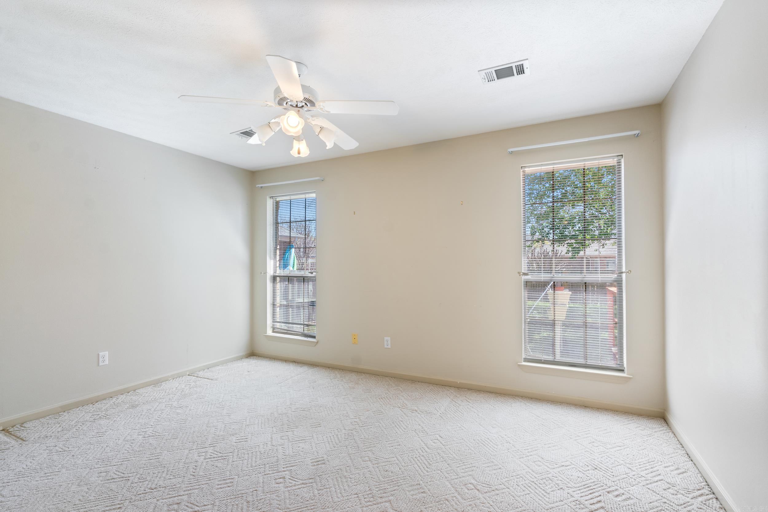 KROOKED KREEK - Residential