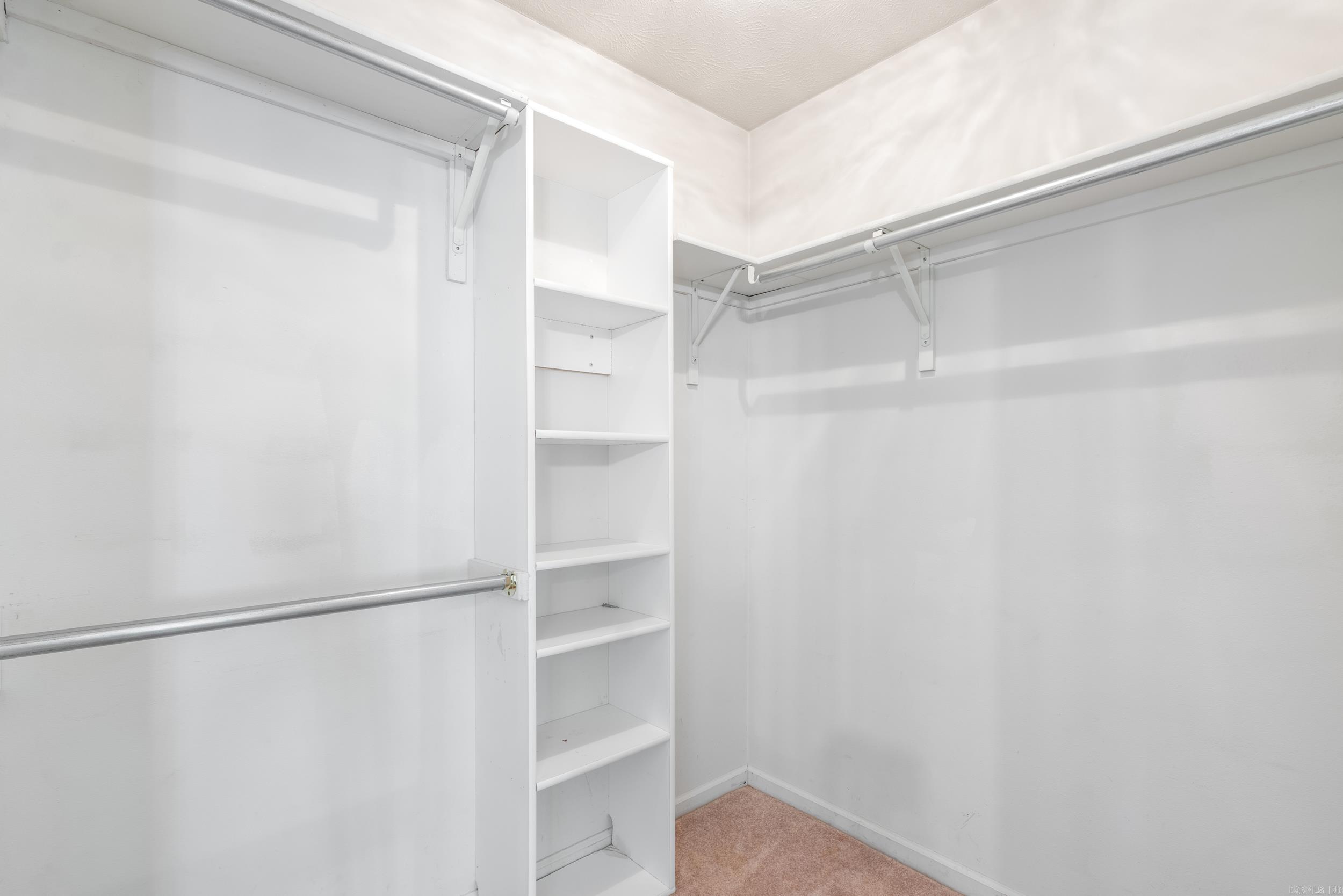 KROOKED KREEK - Residential