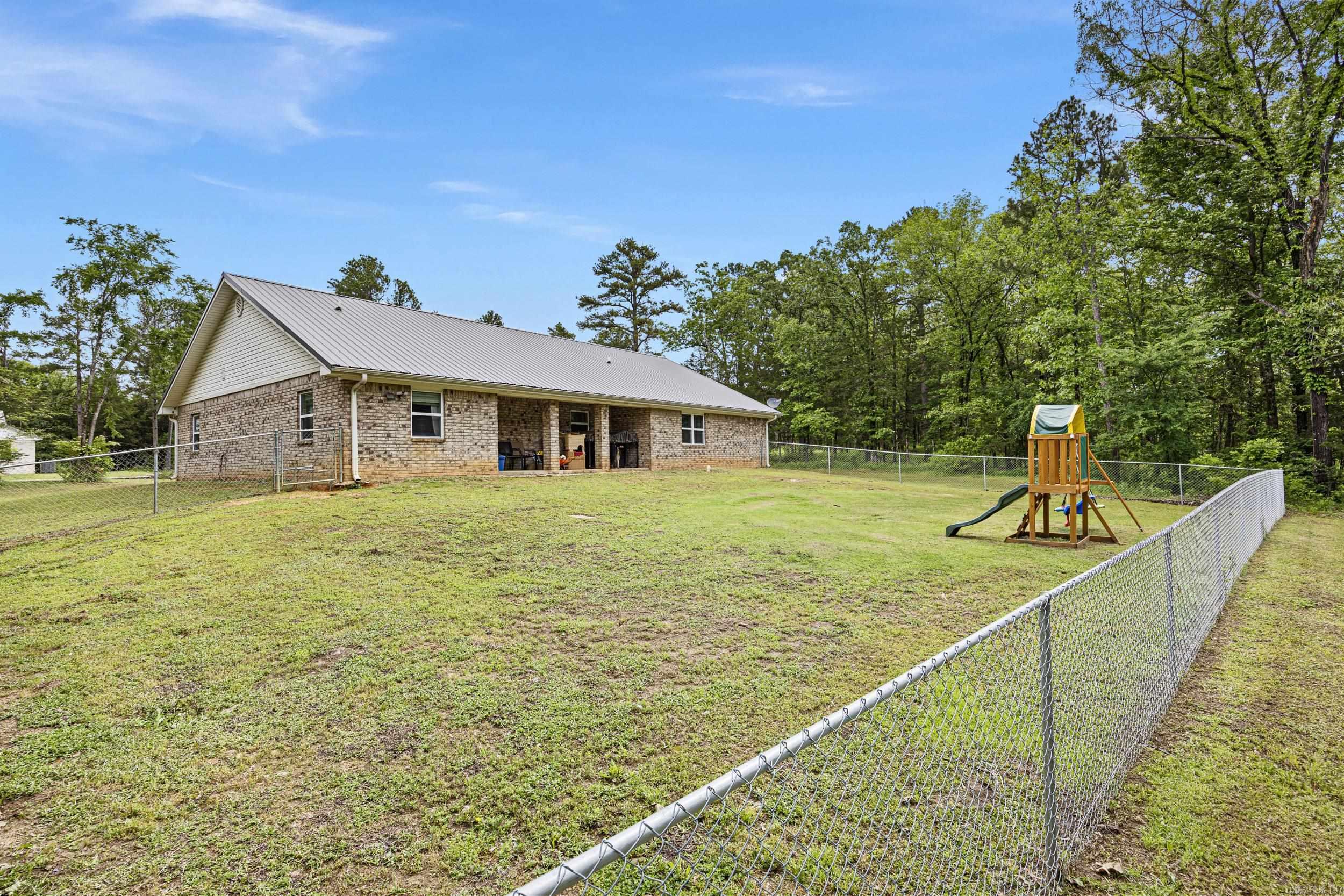 Eagles Nest - Residential