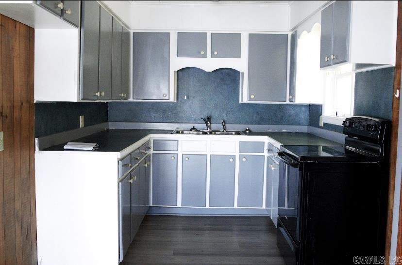 Twin Oaks - Residential