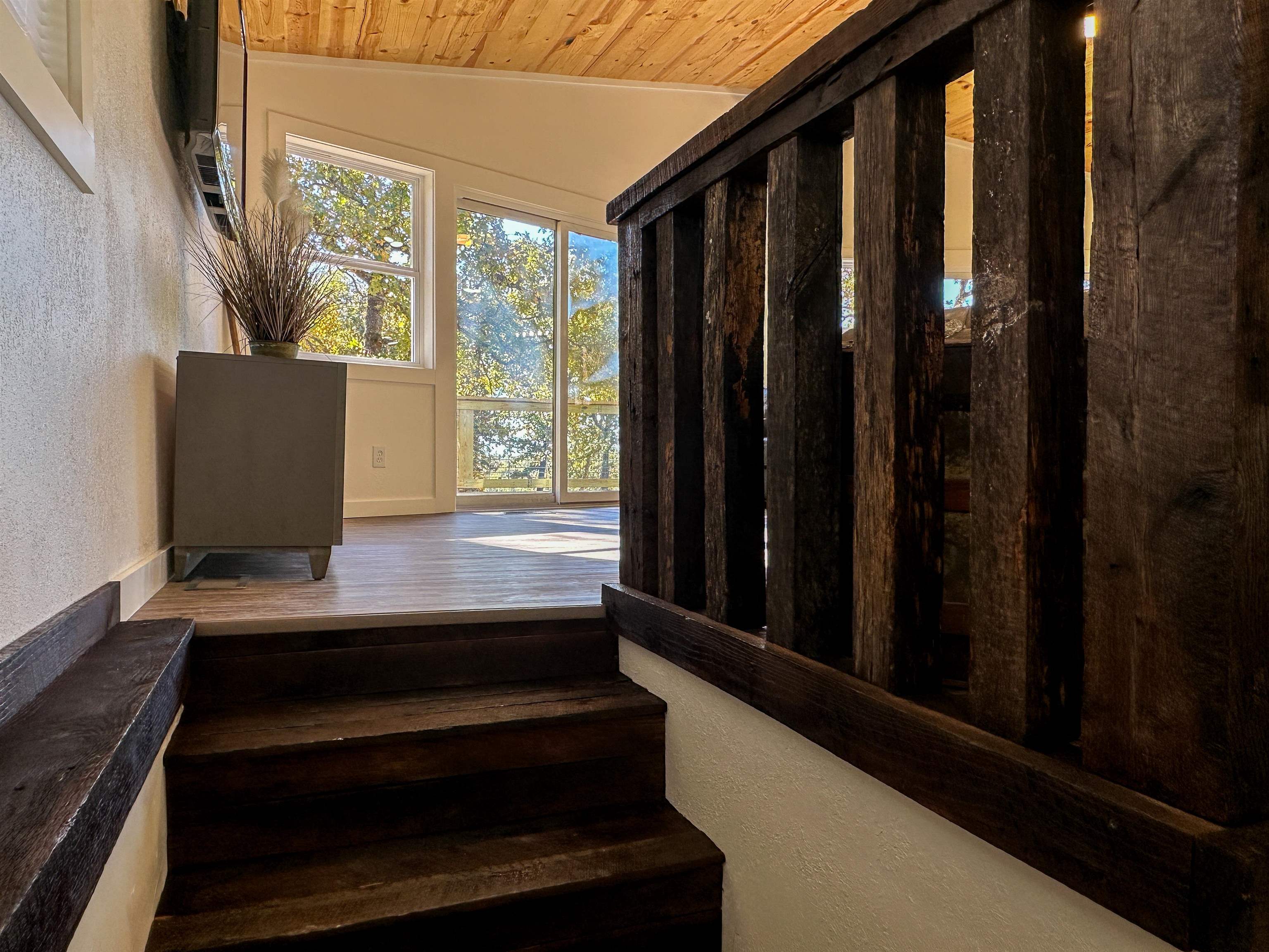 EMERALD COVE - Residential