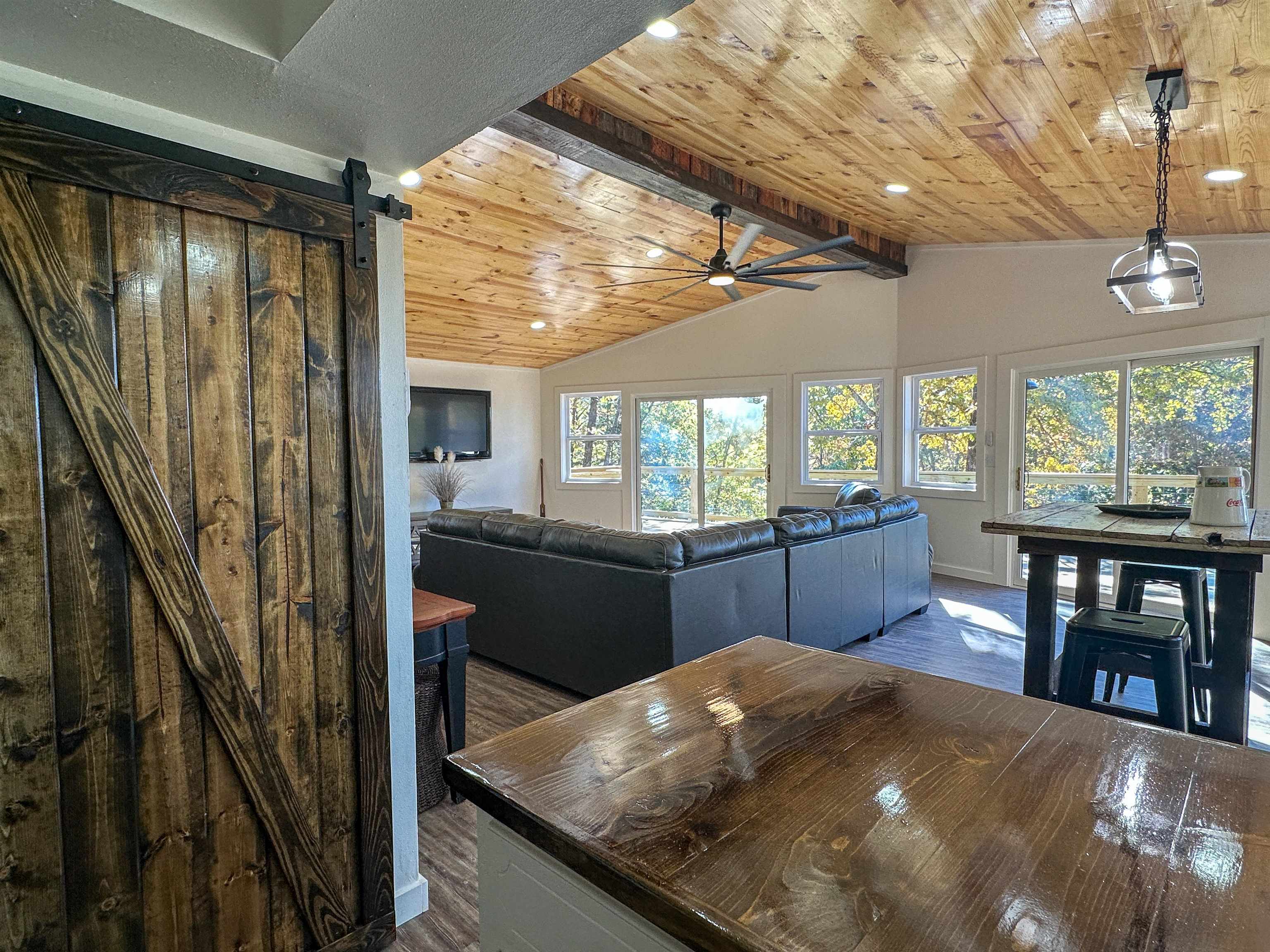 EMERALD COVE - Residential