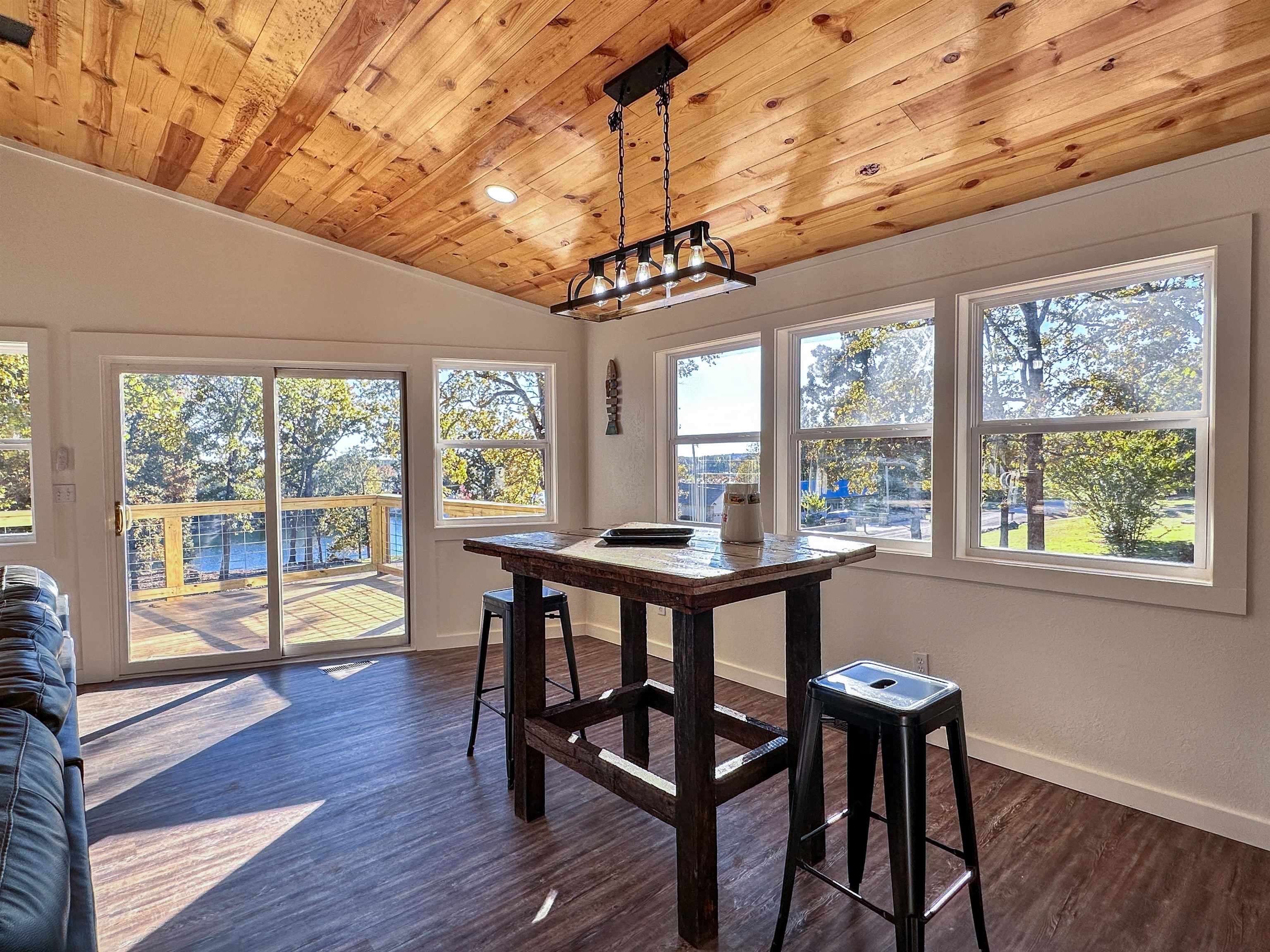 EMERALD COVE - Residential