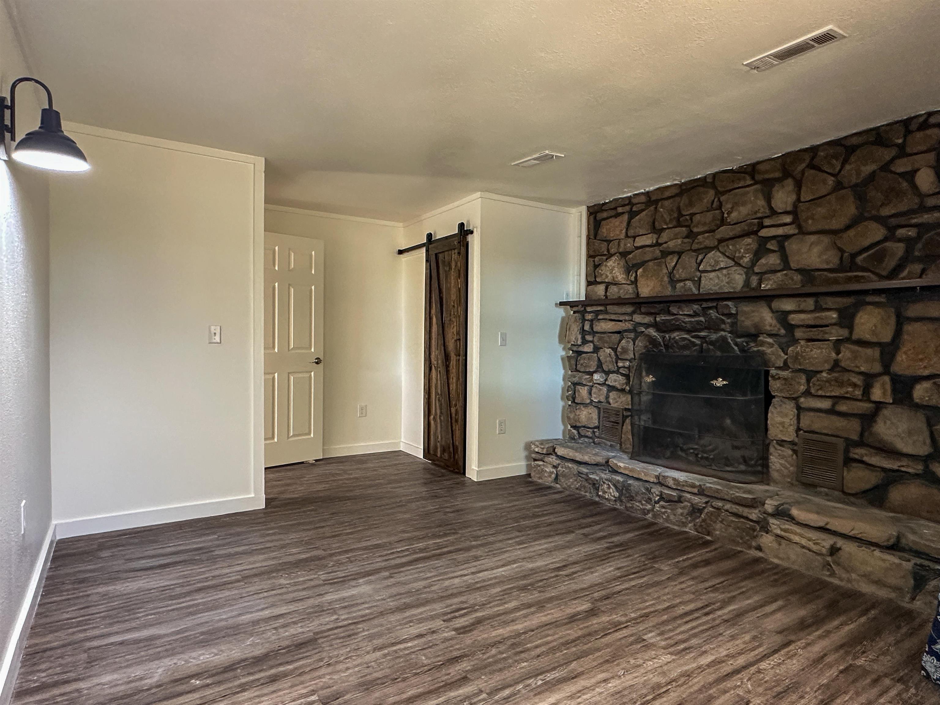 EMERALD COVE - Residential