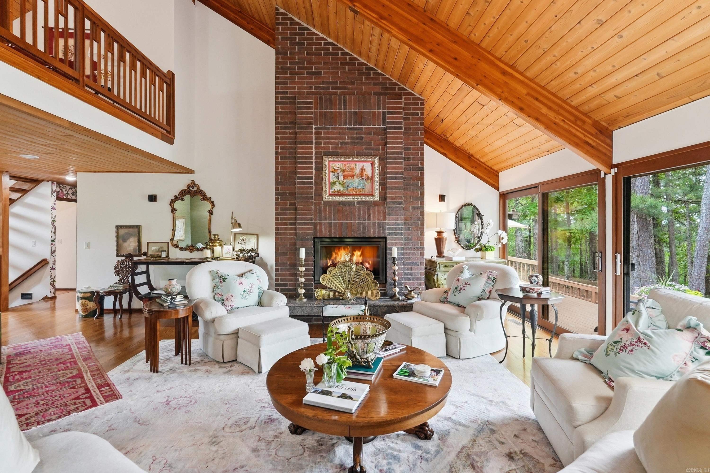 Mystic Isle - Residential