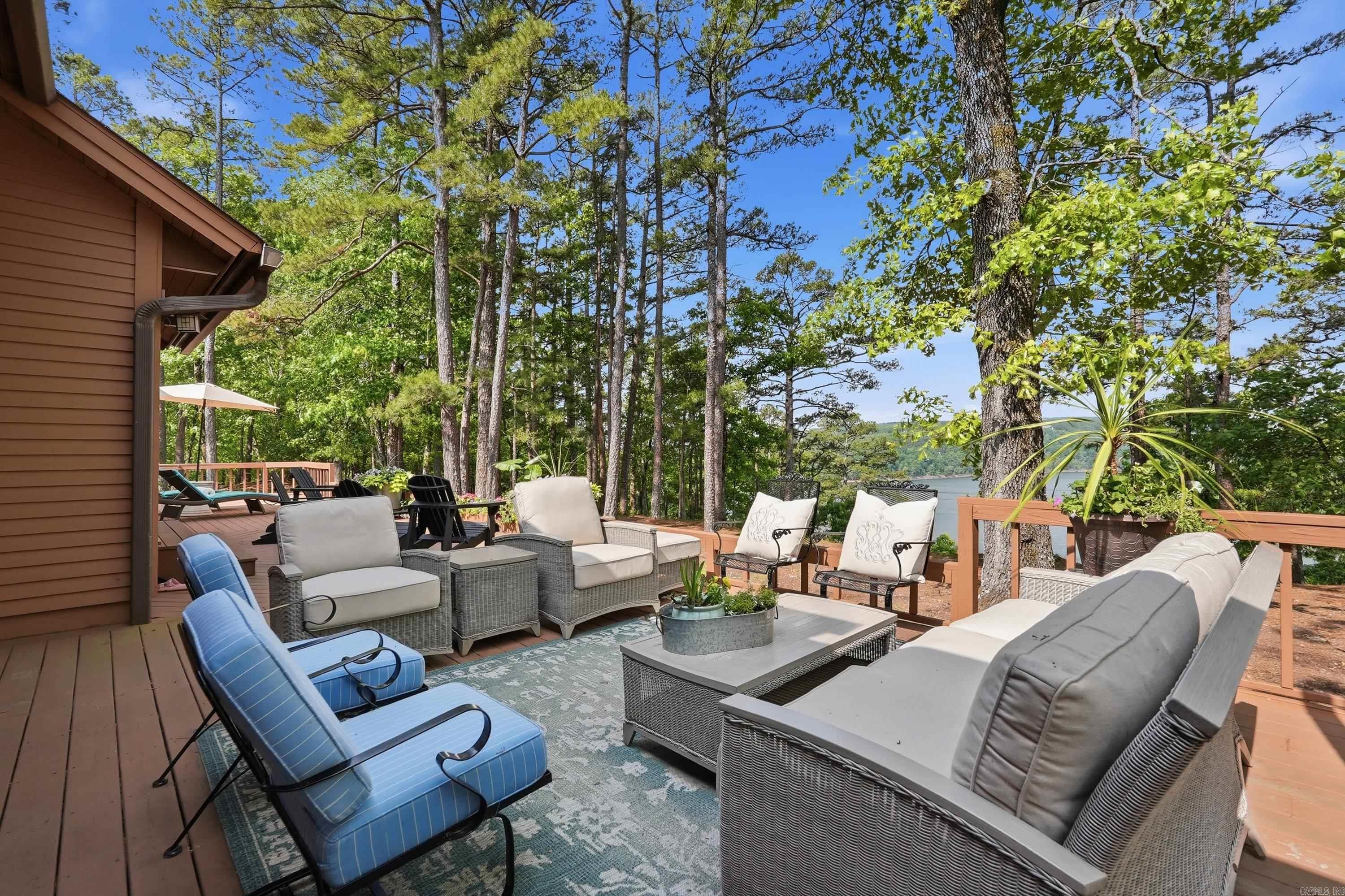 Mystic Isle - Residential