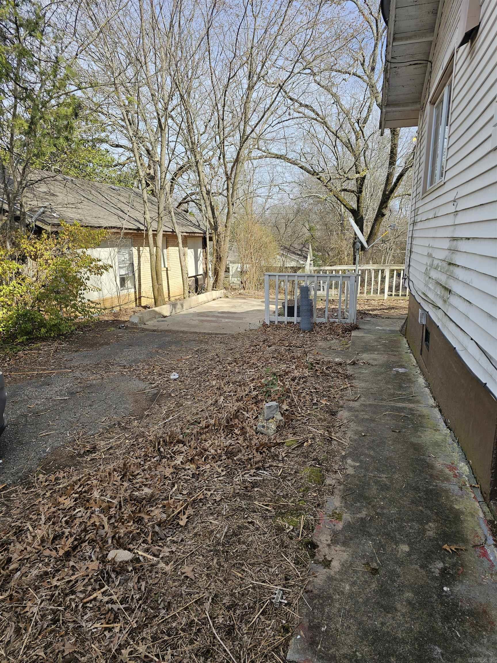Dierks-Hays - Residential Lease