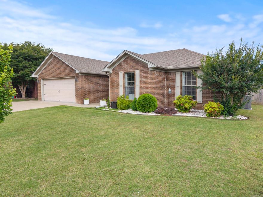 What is one of the first things you should ask your realtor when you're looking to buy a new home?  One of the first questions you should be asking your realtor is "what is the age of the roof, the HVAC, and the water heater?" So.... the answers to these questions about 2750 Makenzie are ..... the Roof is three years old, the HVAC is new, and the water heater is three years old. Once inside the home on Makenzie you will see it has been freshly painted a neutral color throughout, and all the kitchen appliances are new. This is what we call "move in ready".  The living room fits a large sectional, and the primary bedroom is spacious even with a king size bed.  The garage has an epoxy floor for ease of cleaning and for keeping it looking new. Also, conveying is a wooden storage shed. This home is definitely a great one for the first time buyer!