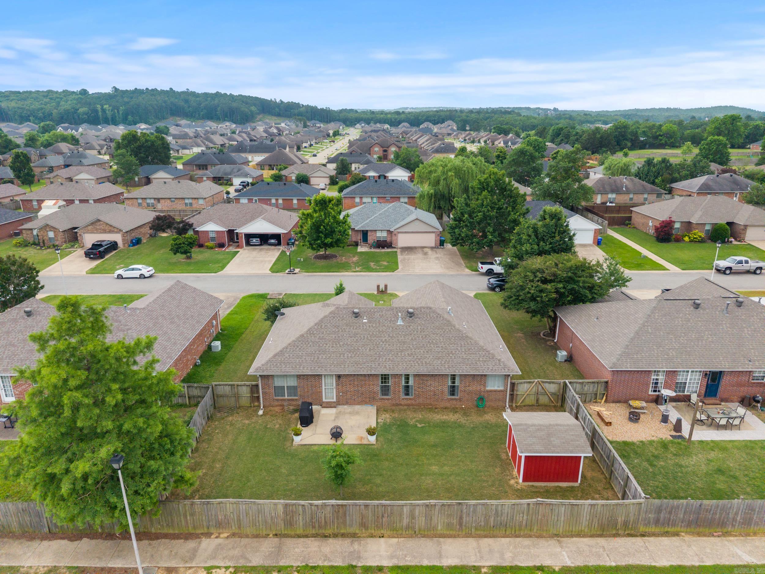 JUSTIN PLACE - Residential