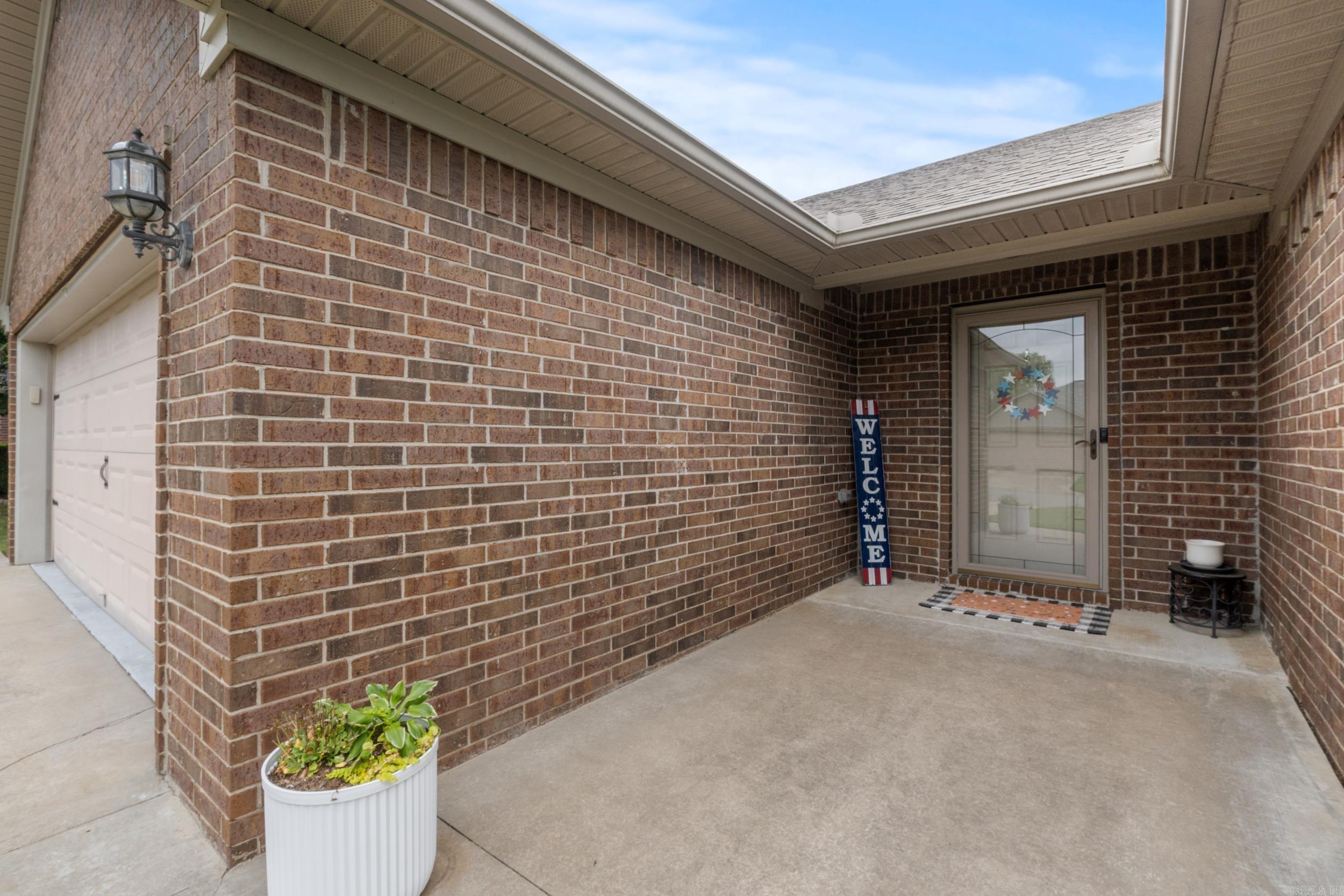 JUSTIN PLACE - Residential