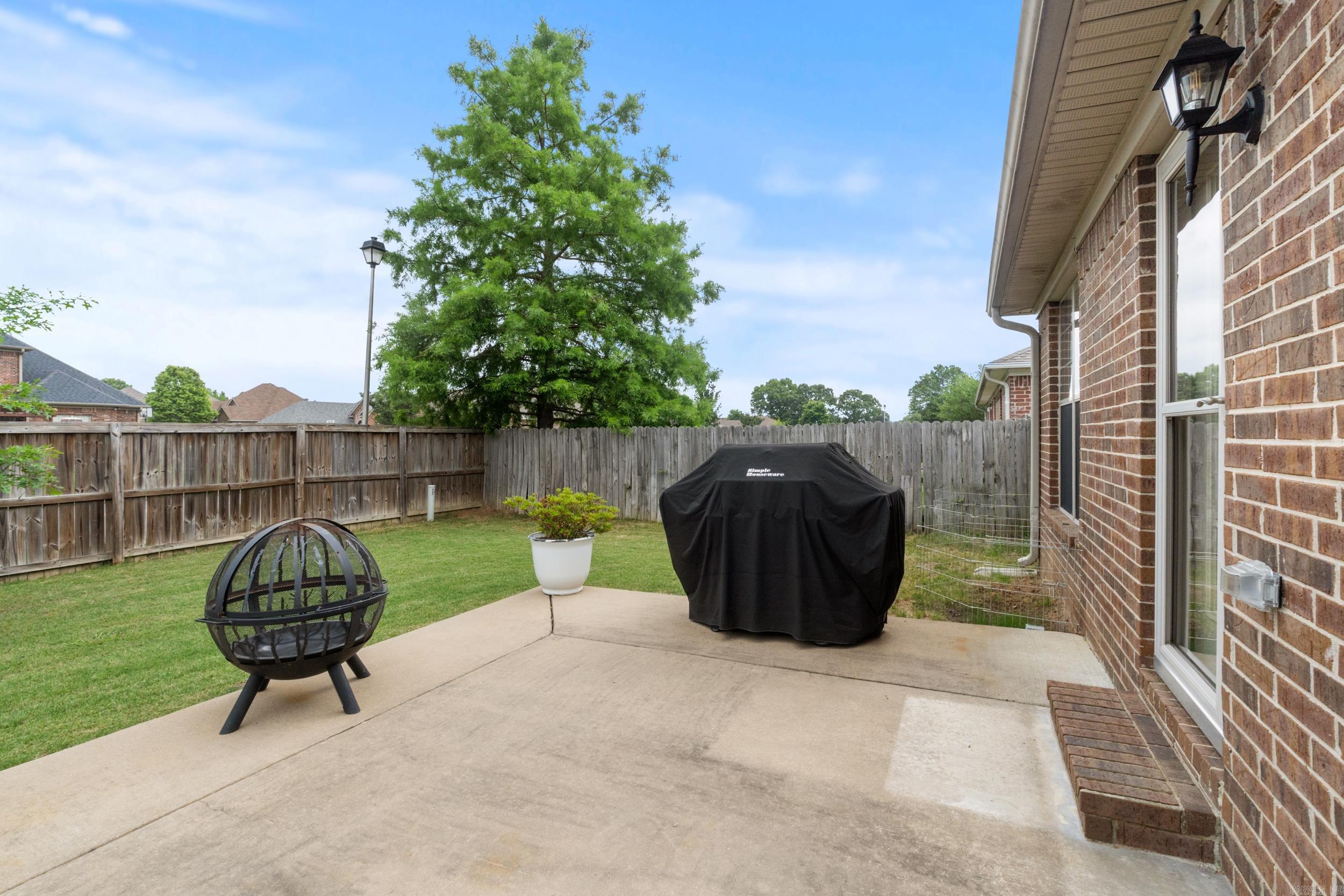 JUSTIN PLACE - Residential