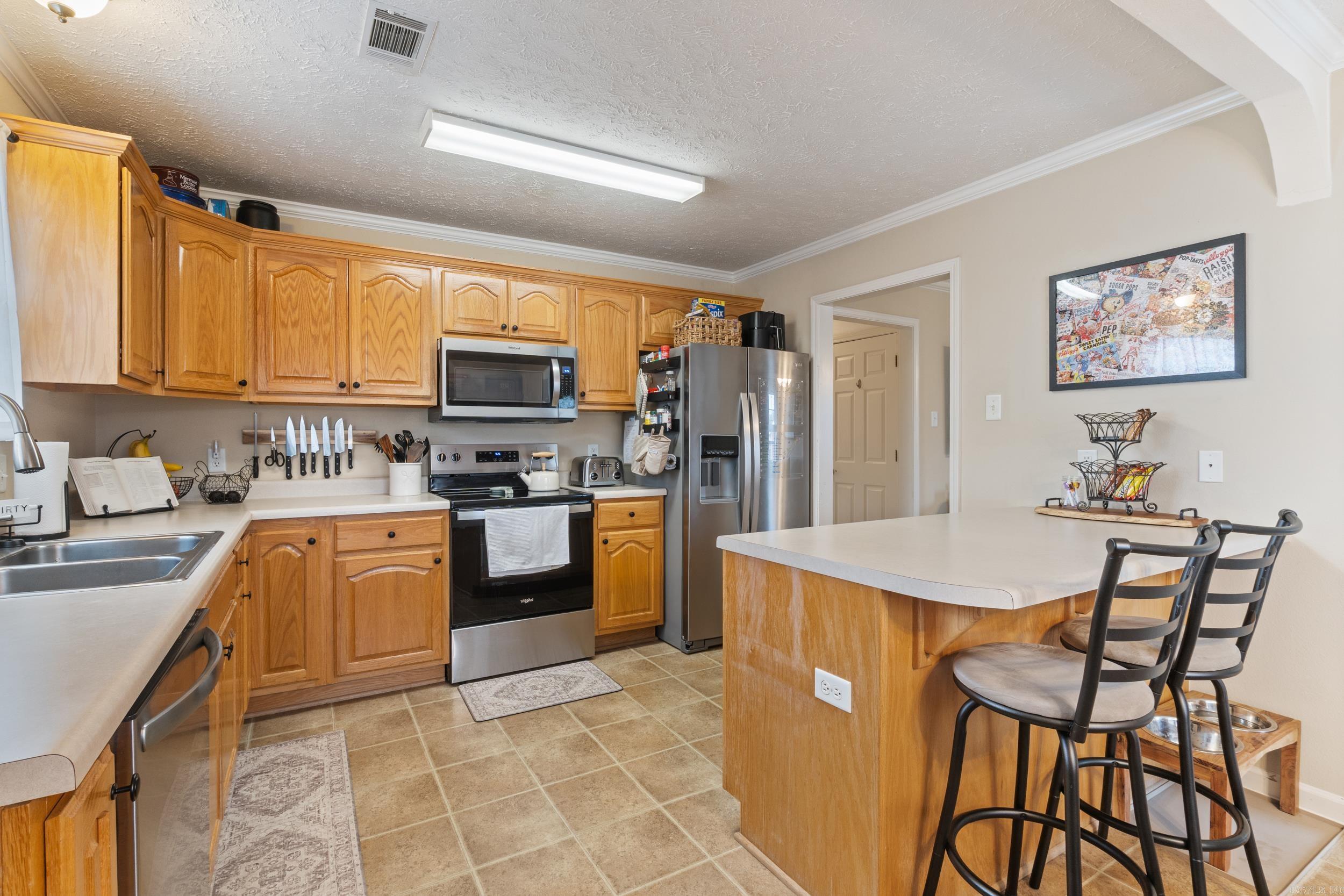 JUSTIN PLACE - Residential