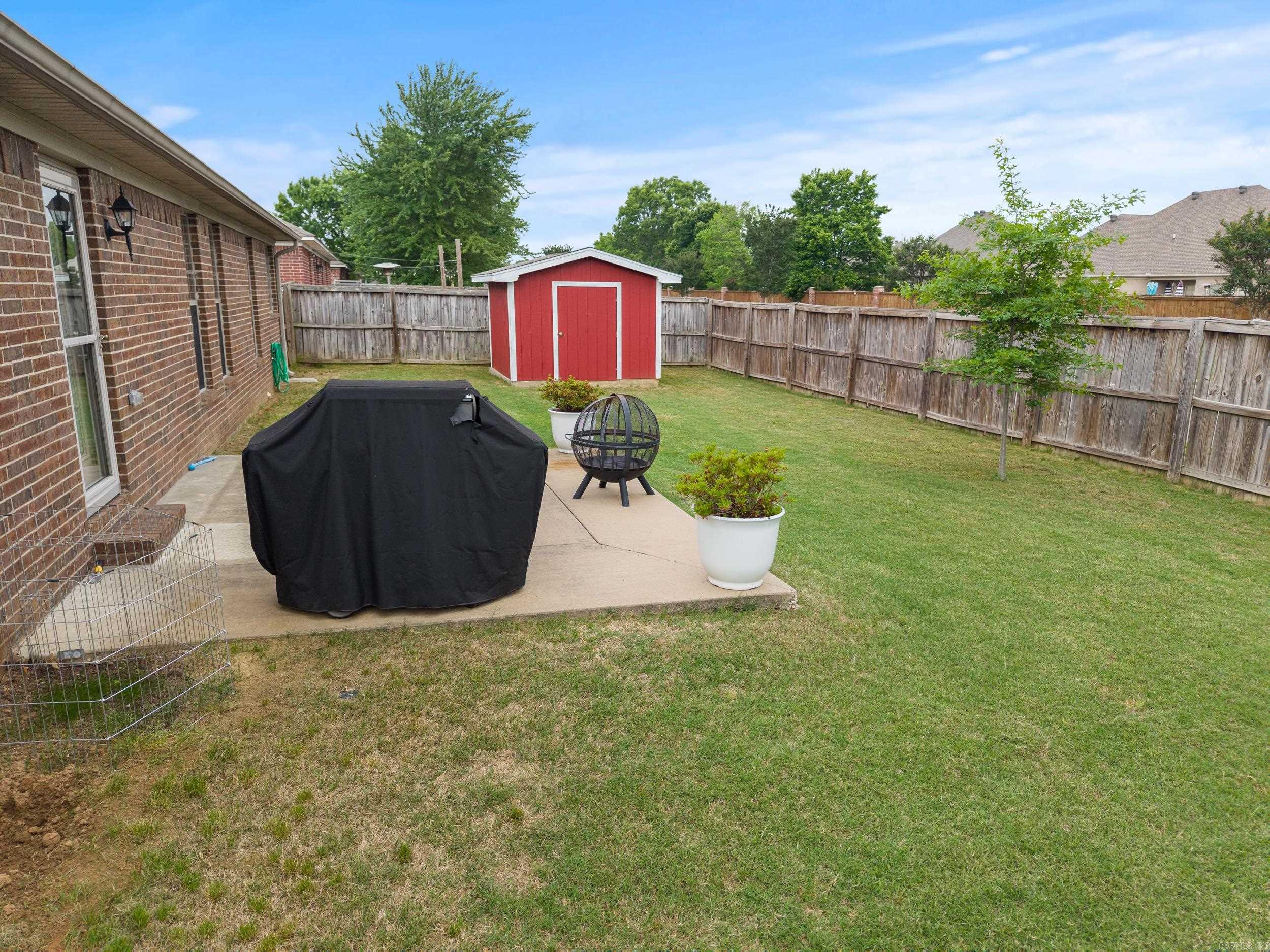 JUSTIN PLACE - Residential