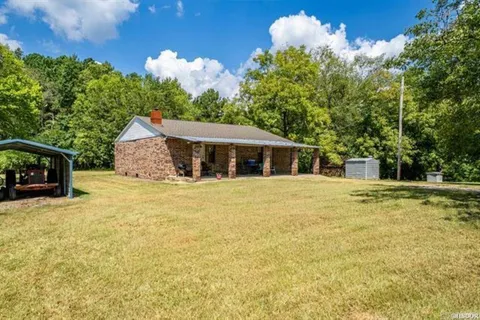 MLS: 25009863