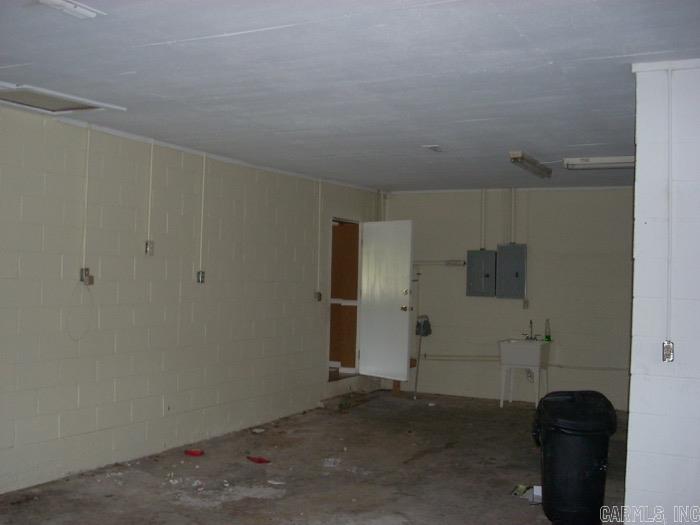 Melody Place - Commercial Sale