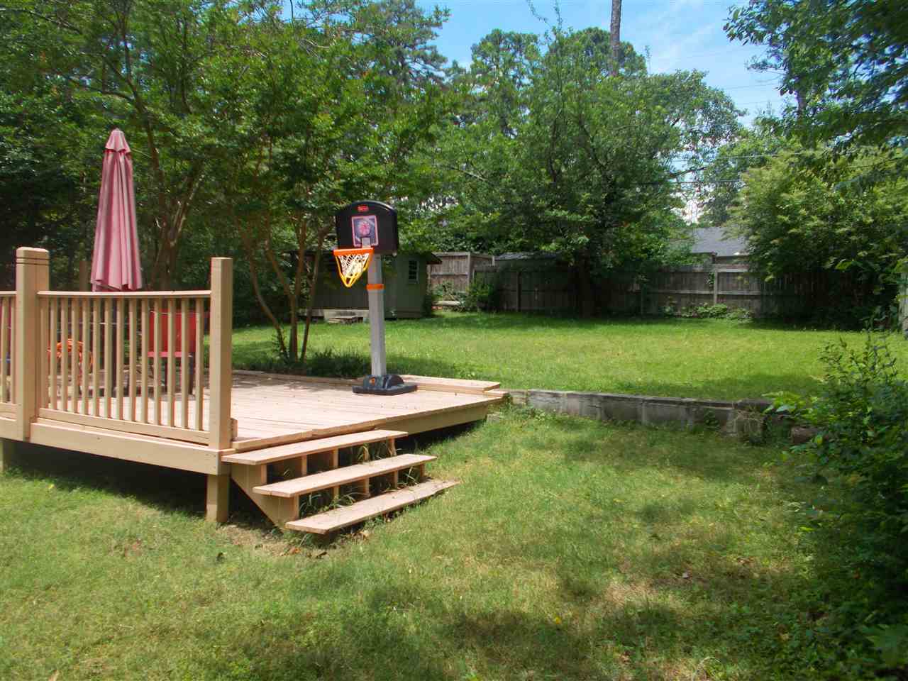 Pine Wood Hill - Residential