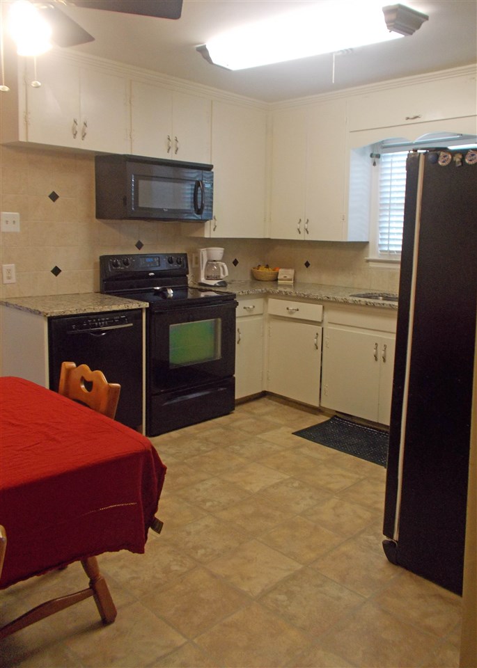 Pine Wood Hill - Residential