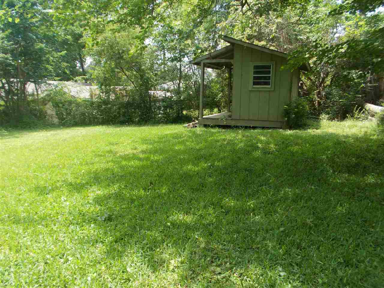 Pine Wood Hill - Residential