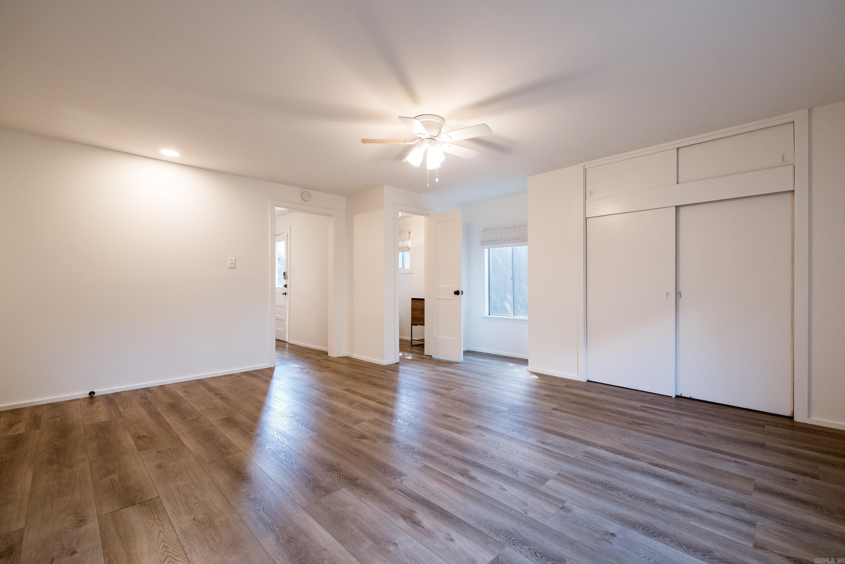 SHADOWLAWN - Residential