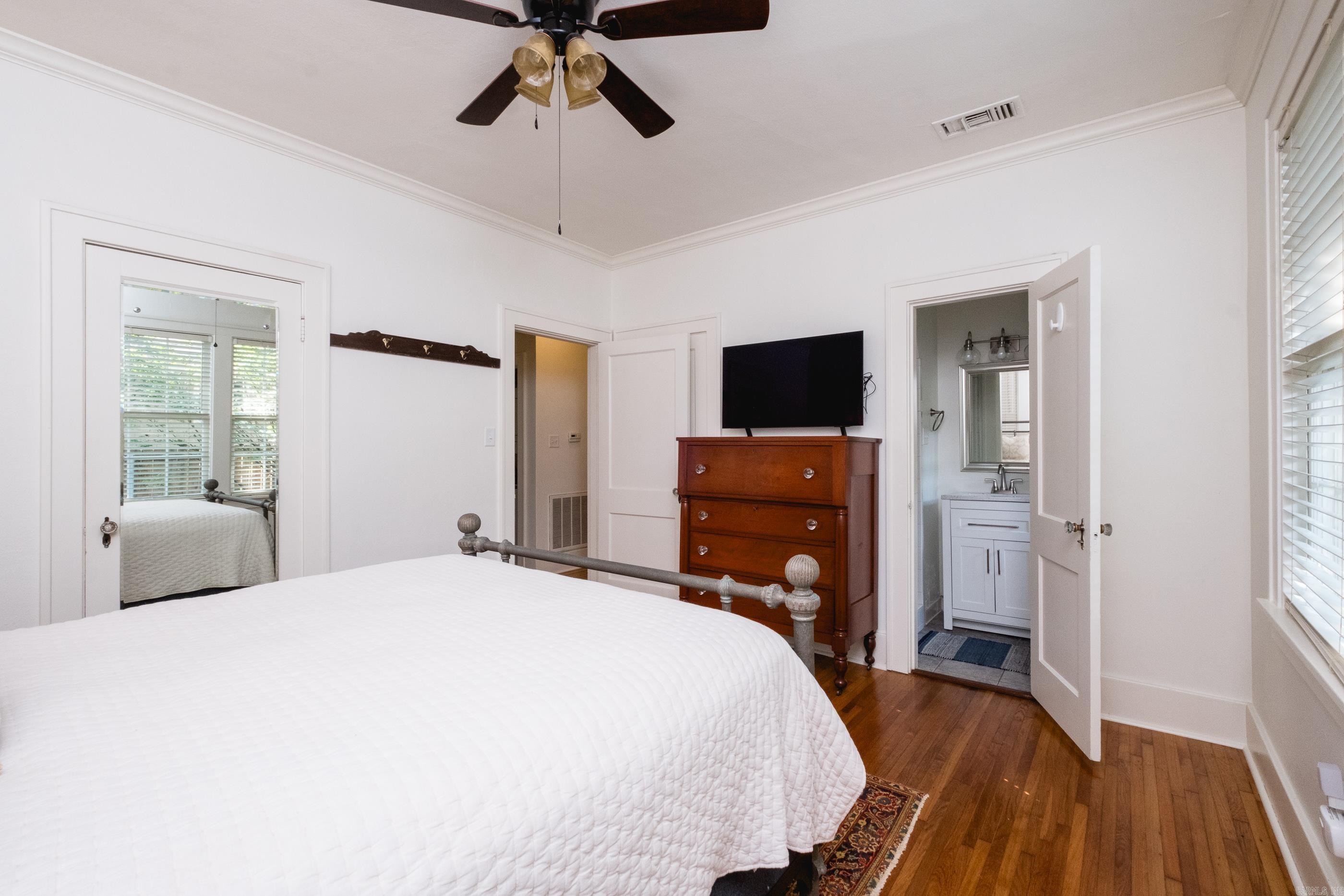 SHADOWLAWN - Residential