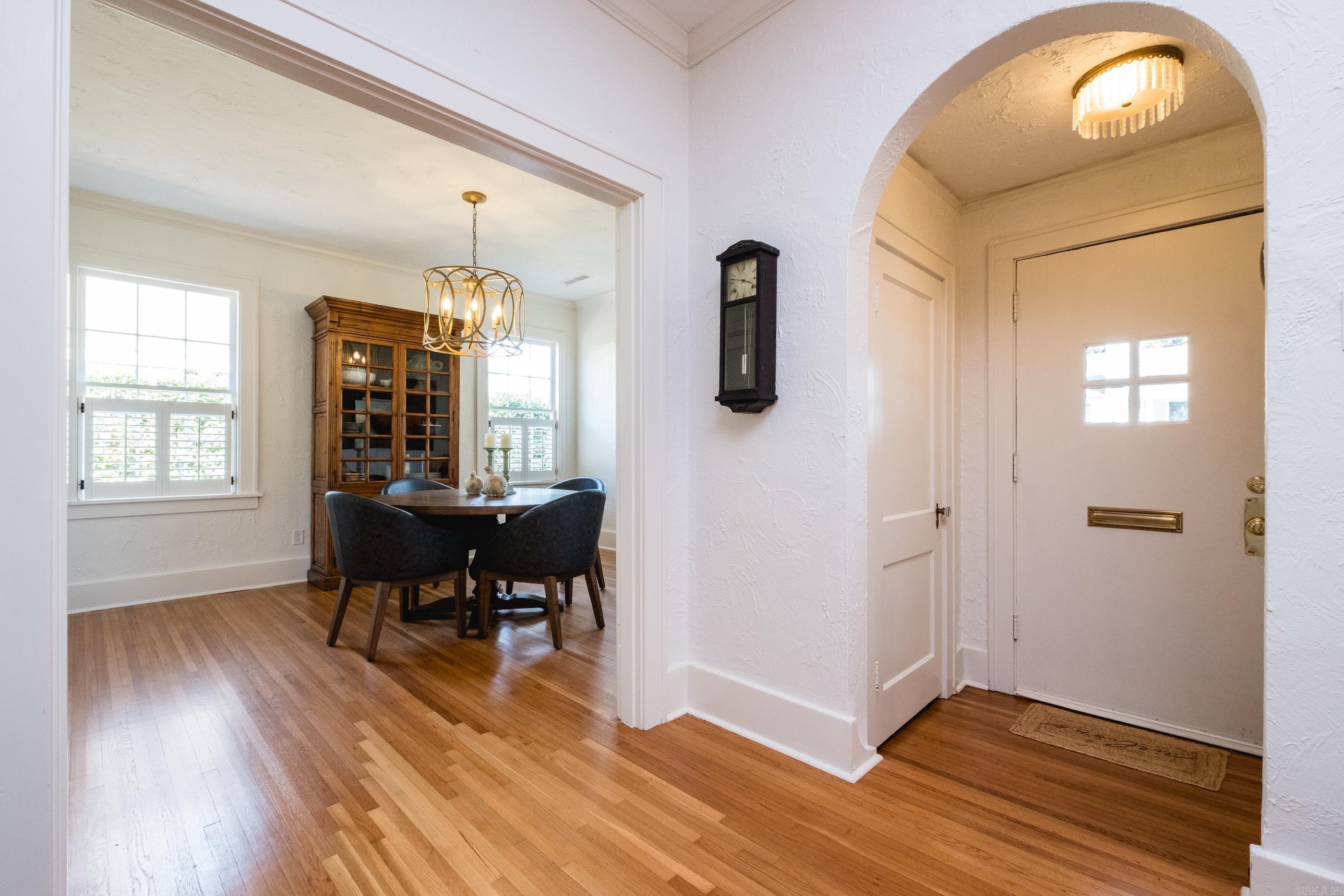 SHADOWLAWN - Residential